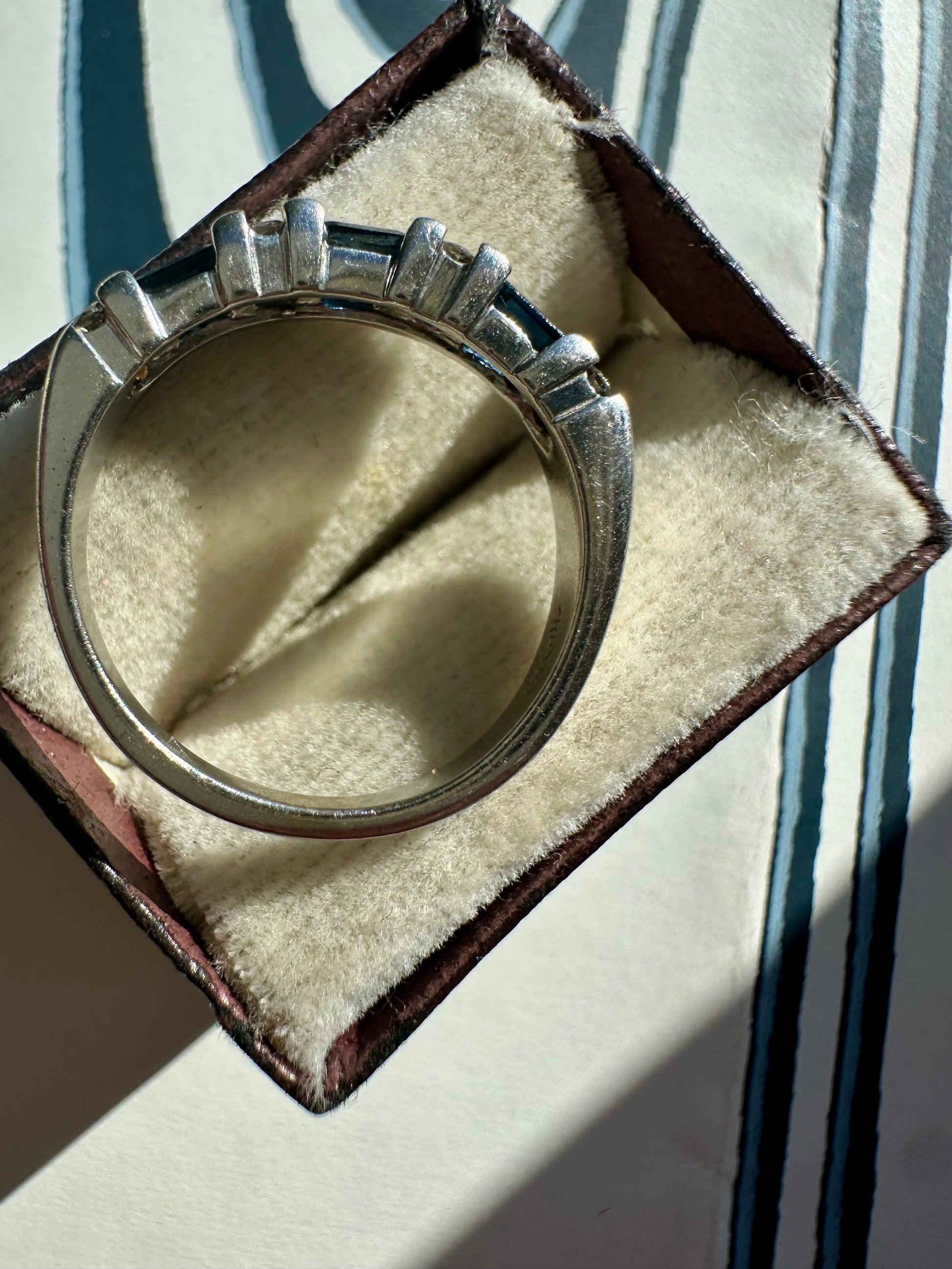 white gold diamond and sapphire ring