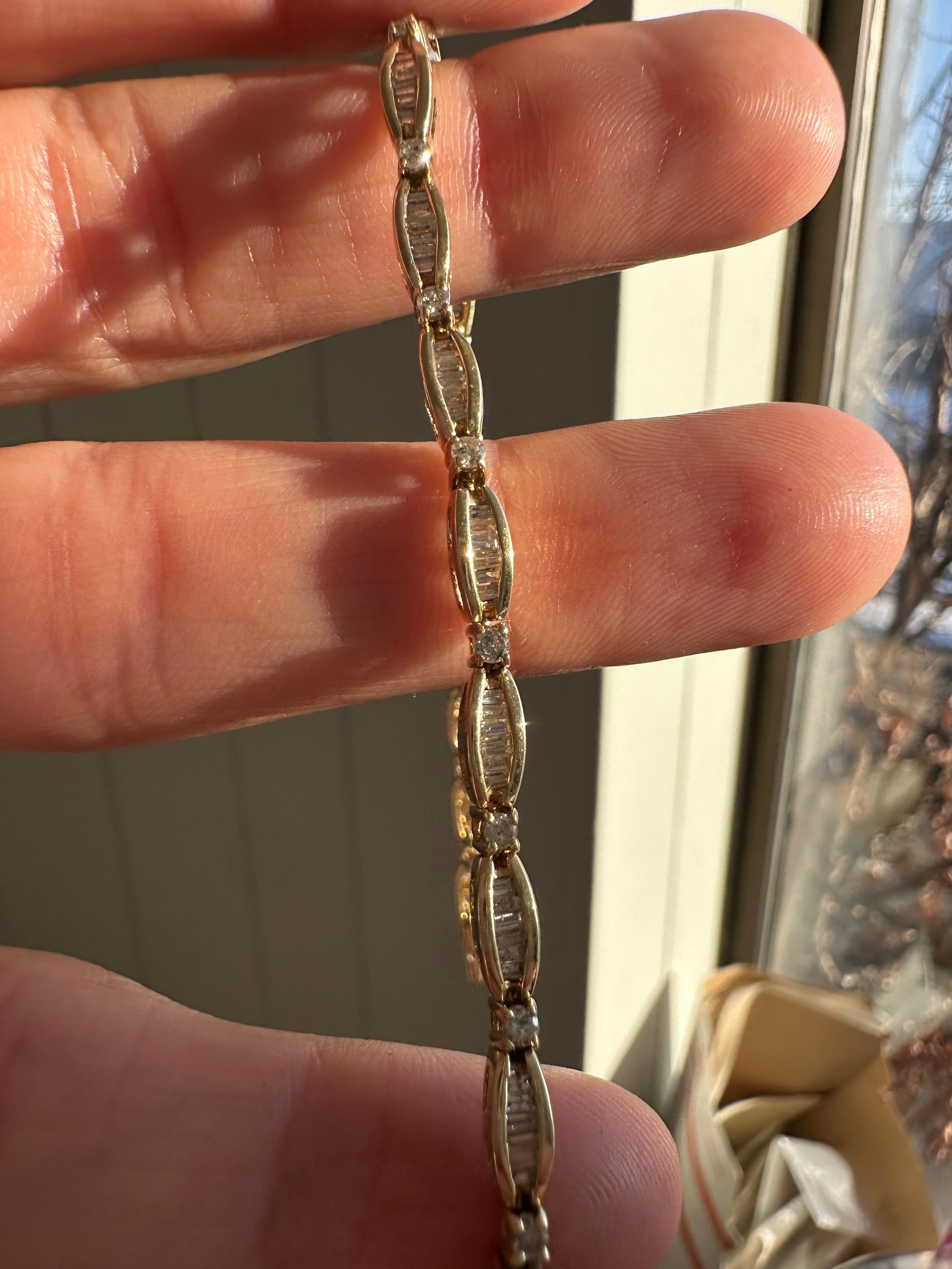 baguette and round diamond tennis bracelet