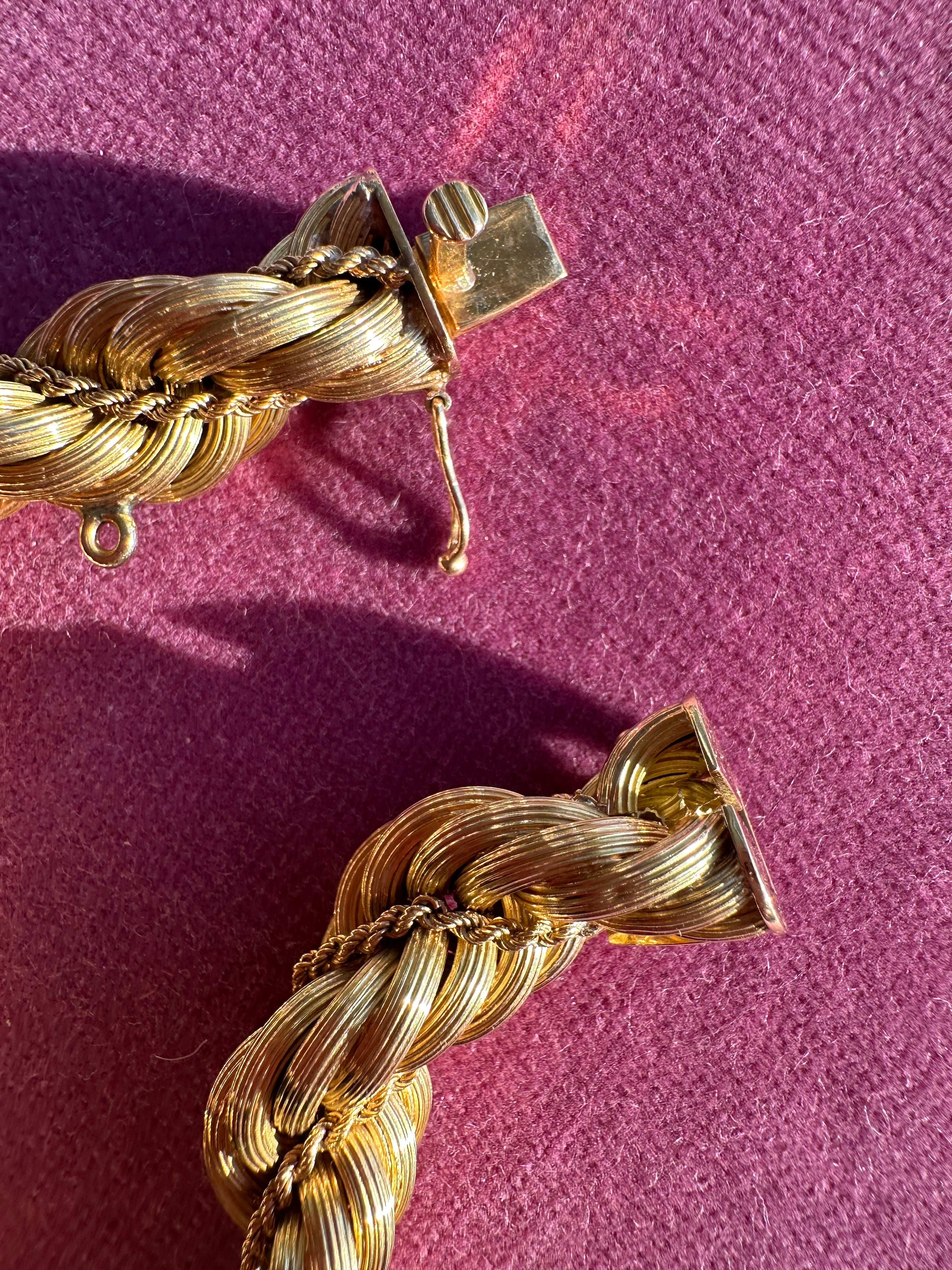 incredible 18k chunky rope bracelet