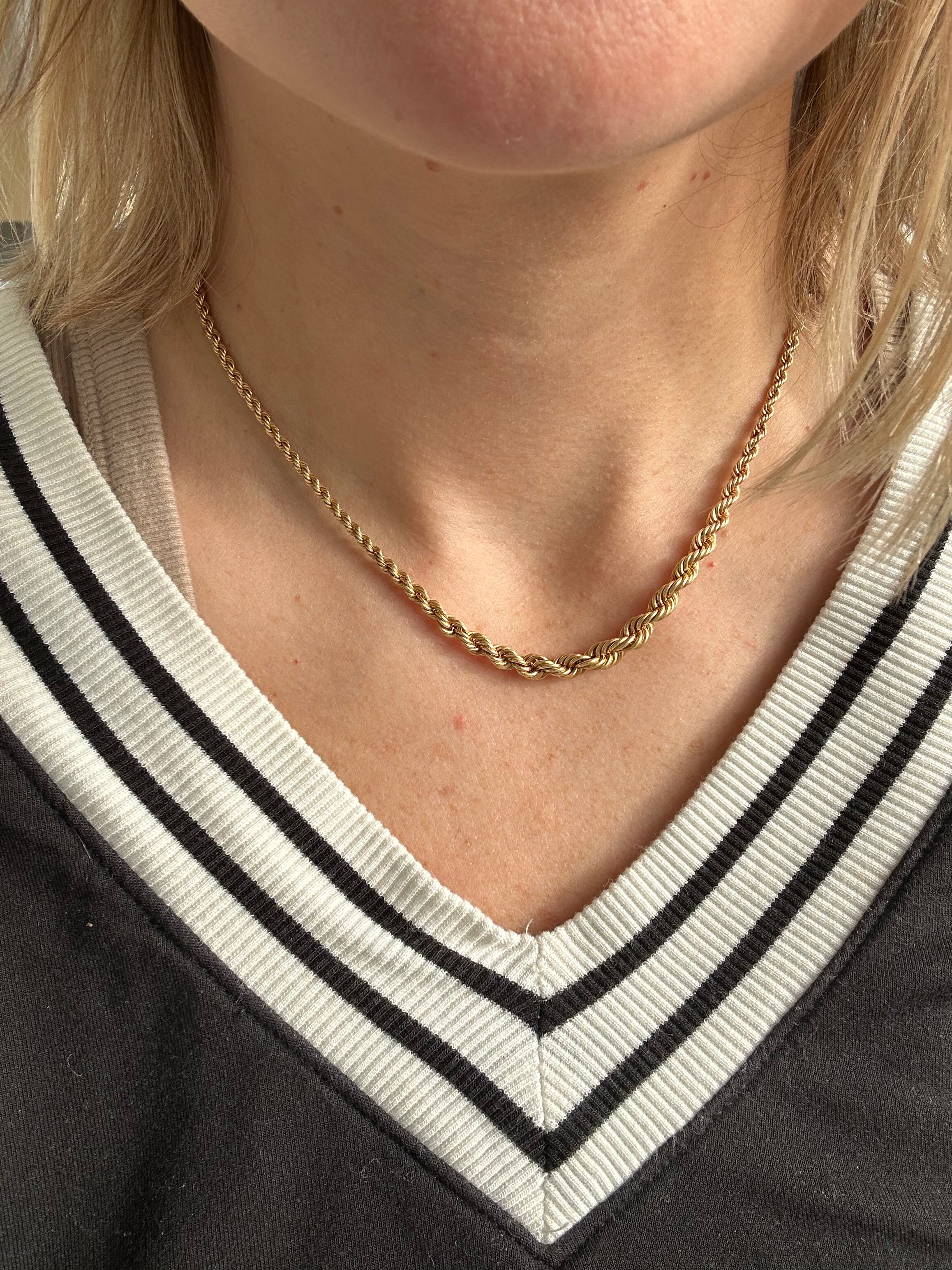 18k graduated 17.75” rope