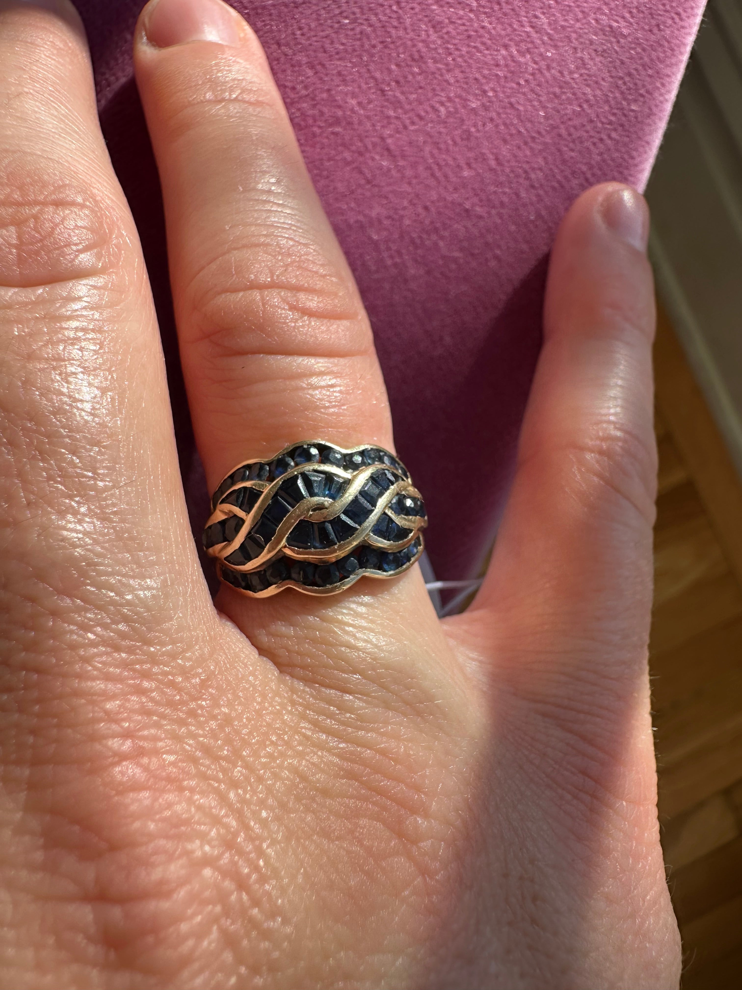 sapphire pretzel ring