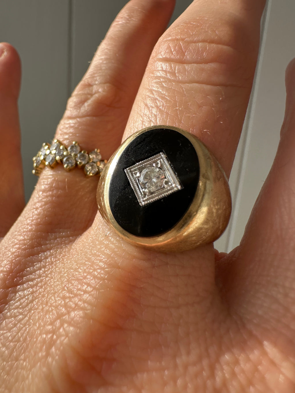 onyx and gold diamond ring