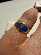 20k gold and blue enamel R ring