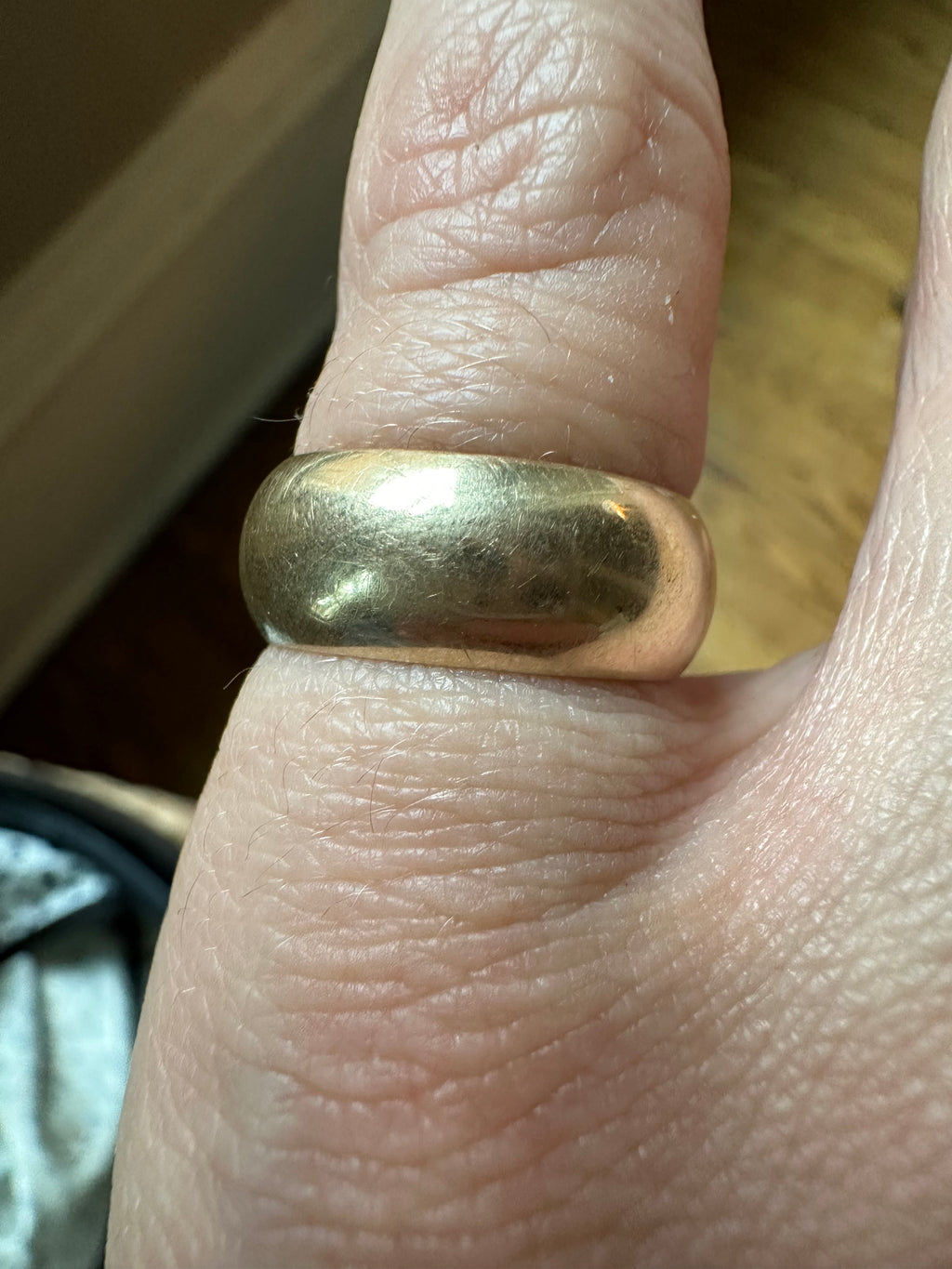 7mm wide plump band