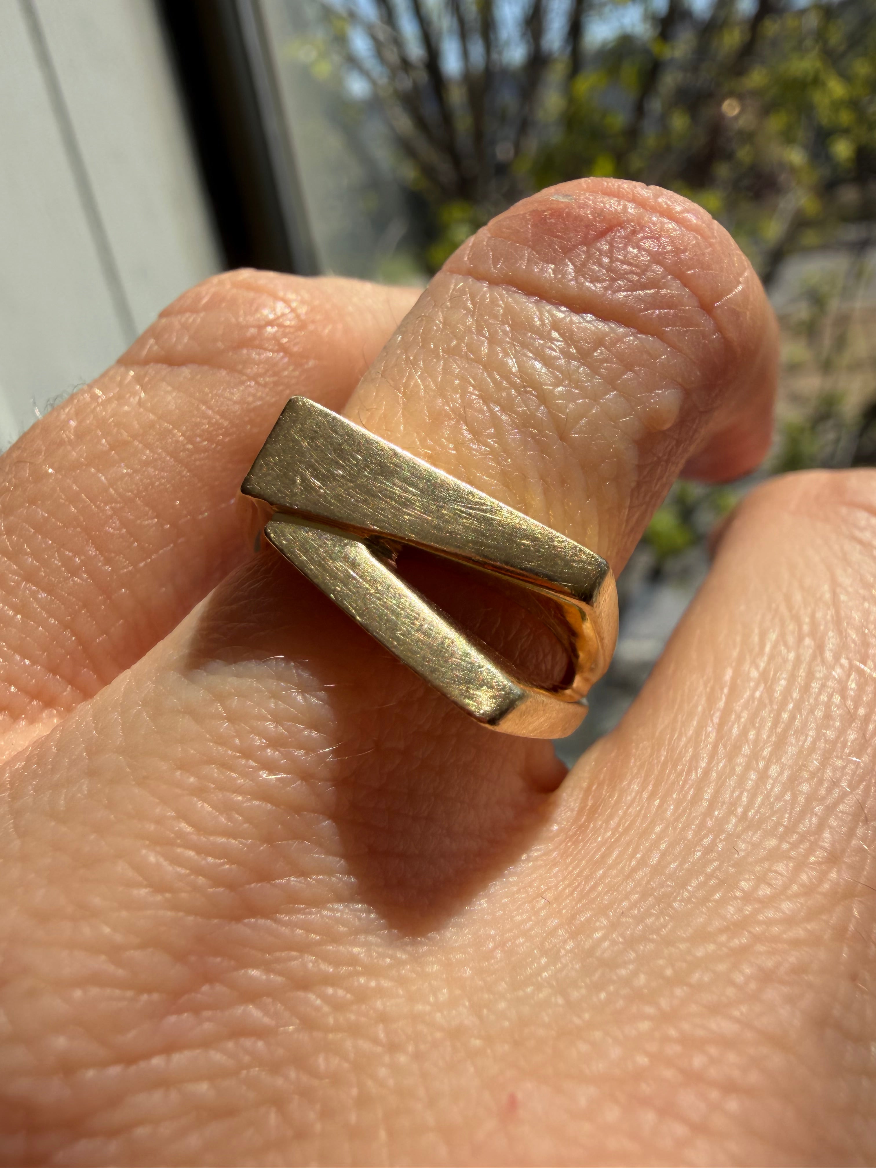 geometric ring