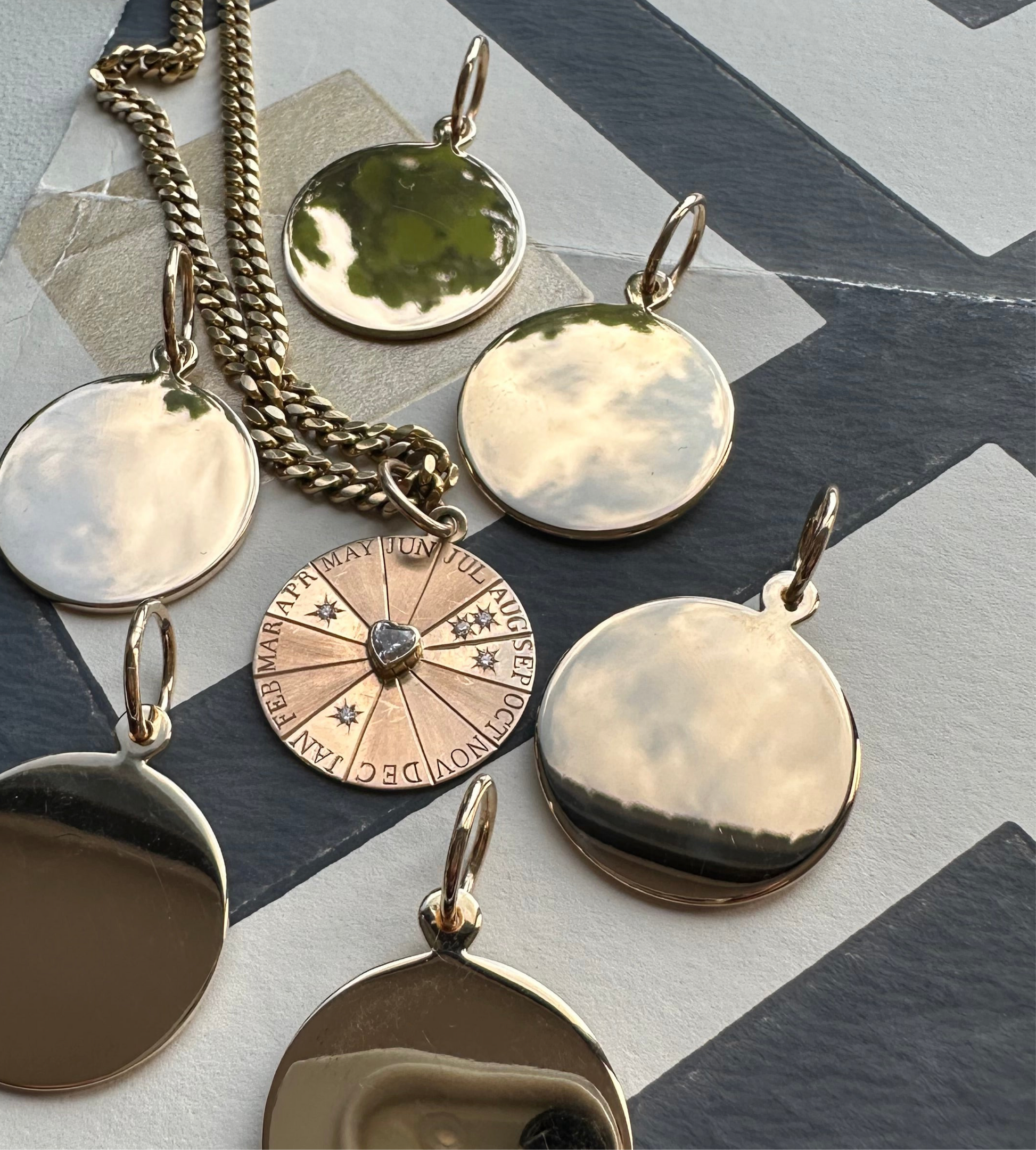 14k custom calendar disc