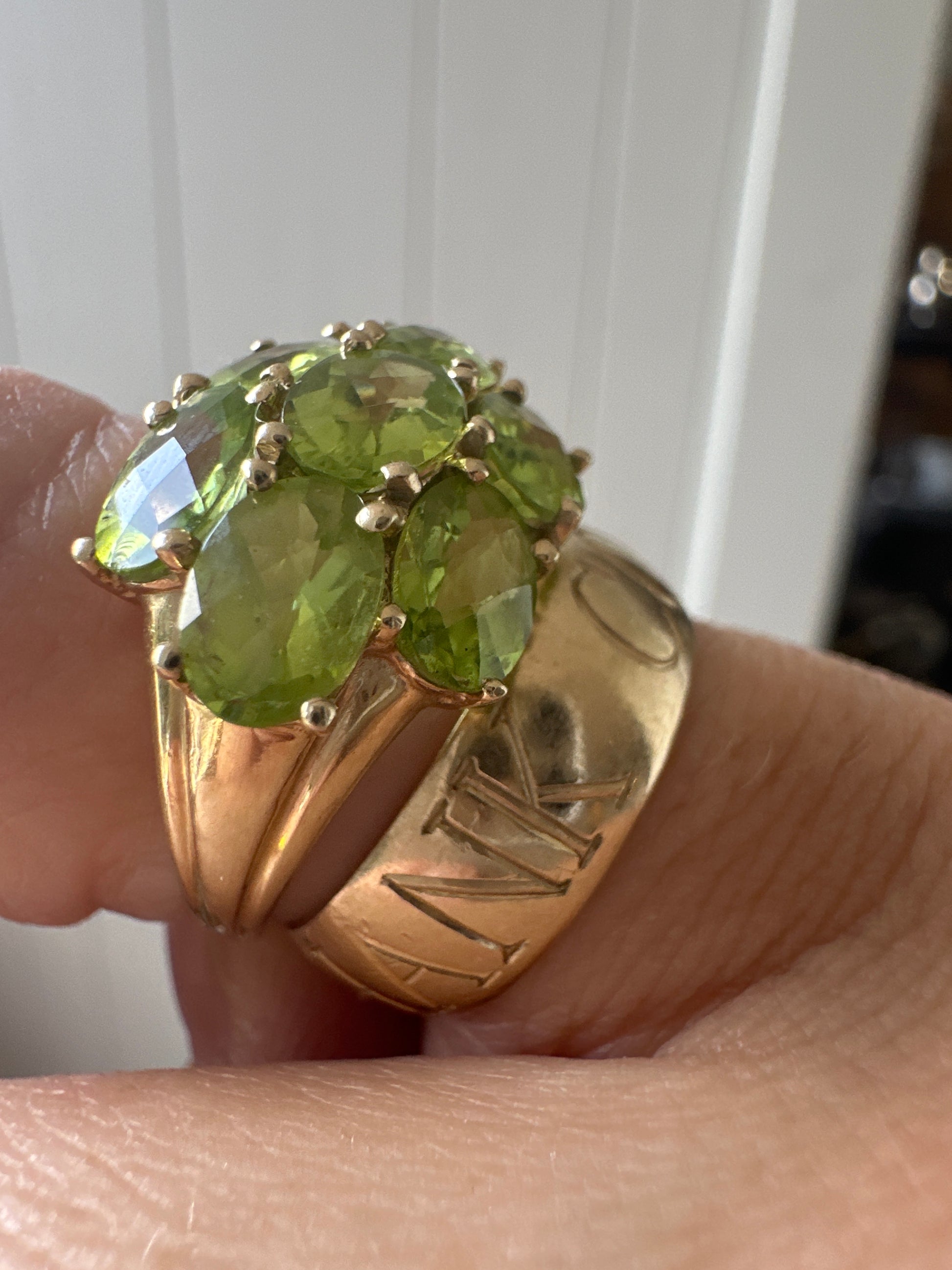 juicy peridot cluster ring