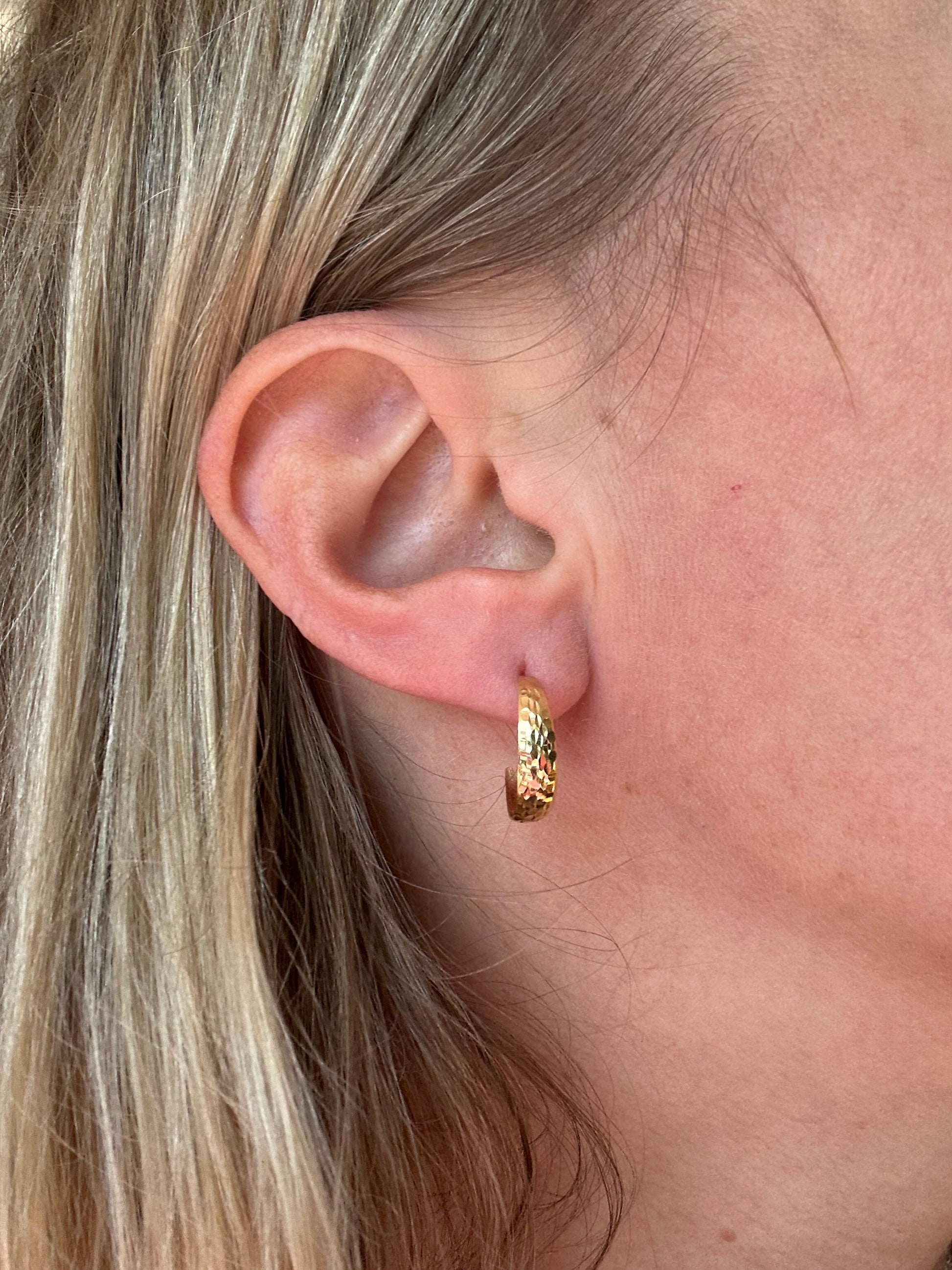 18k gold hammered crescent moon hoops
