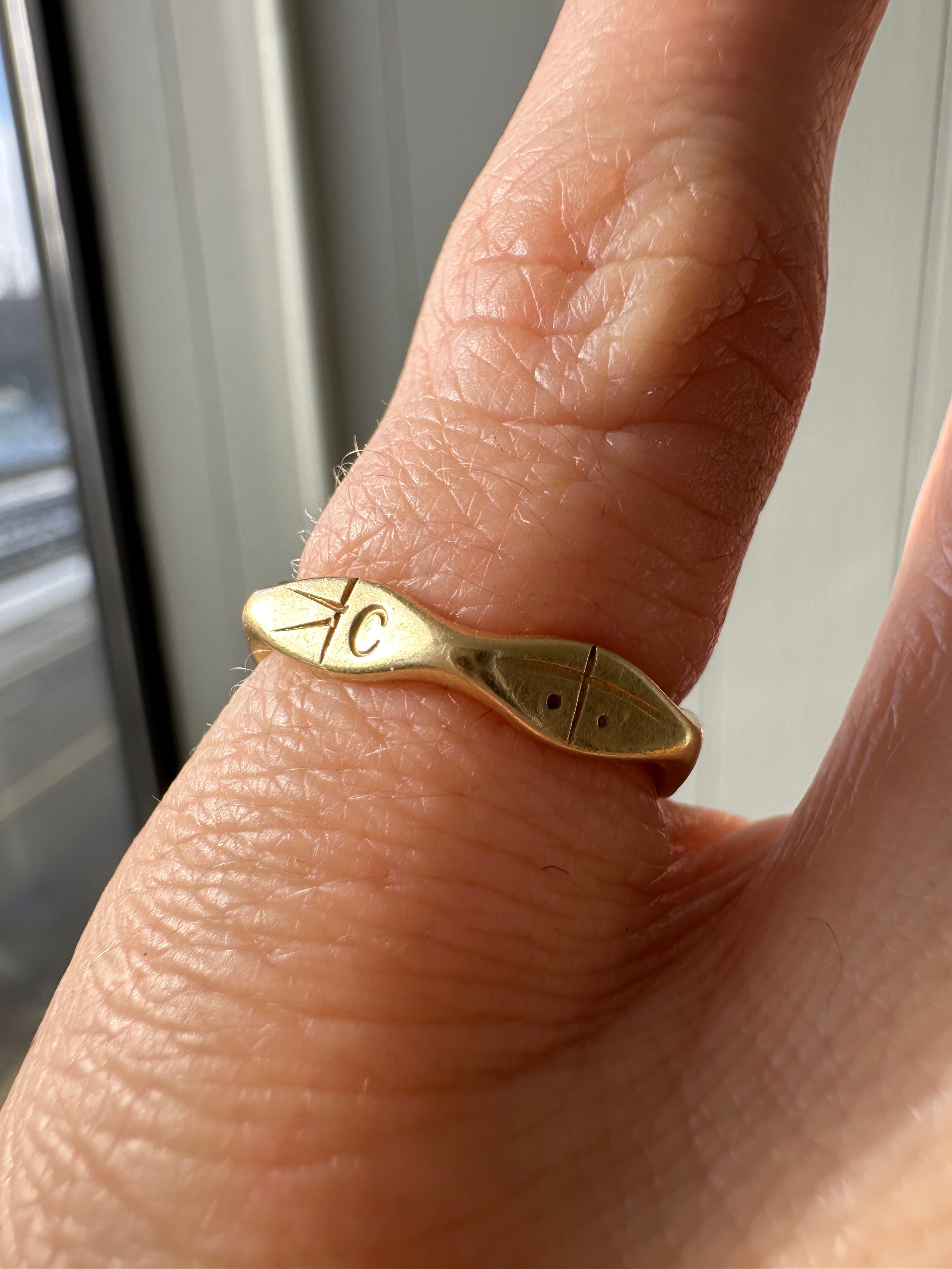 engraved character ring by LEVIN