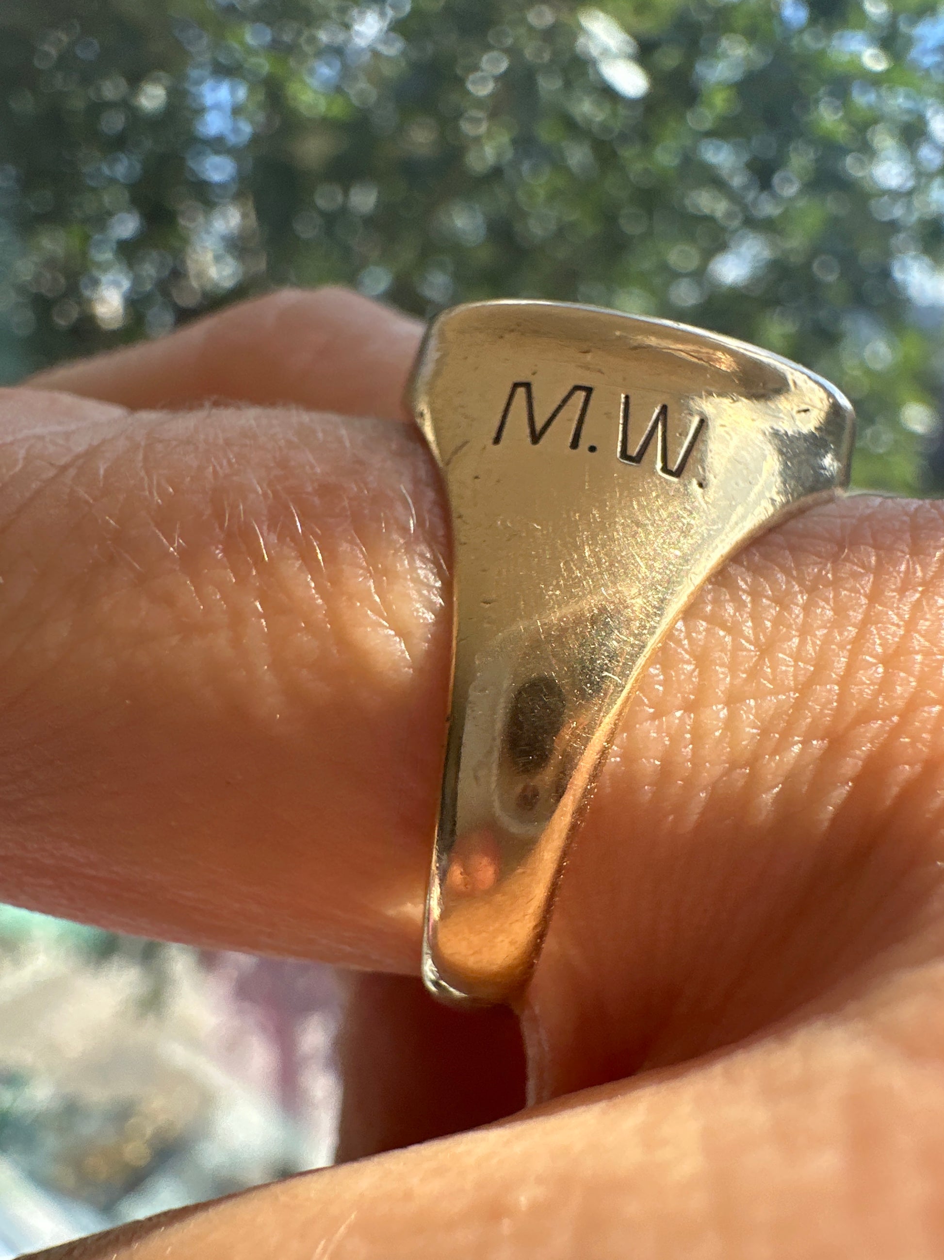 major diamond signet ring
