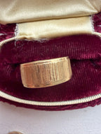 ribbed cigar band