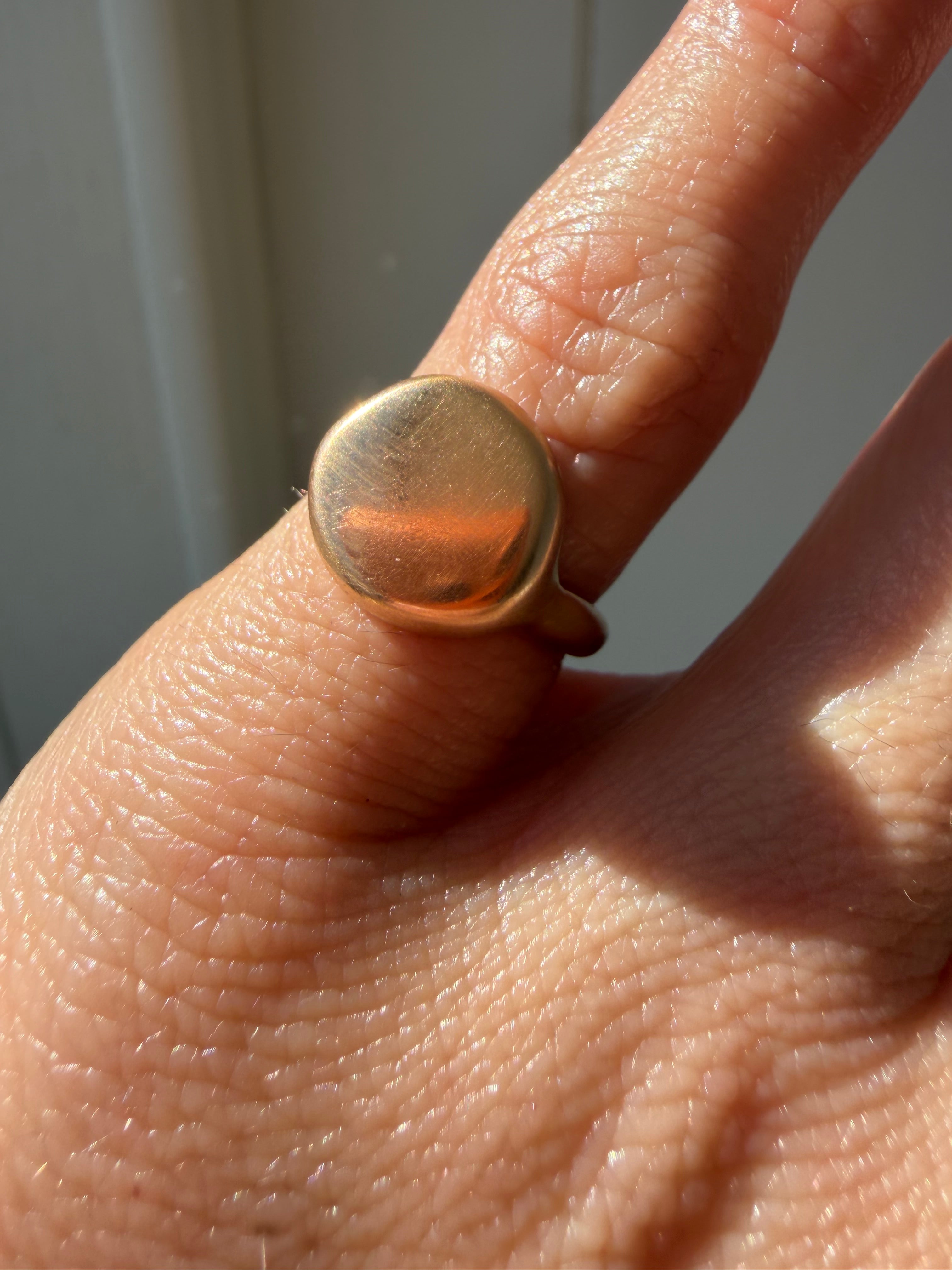 18k rosy gold signet