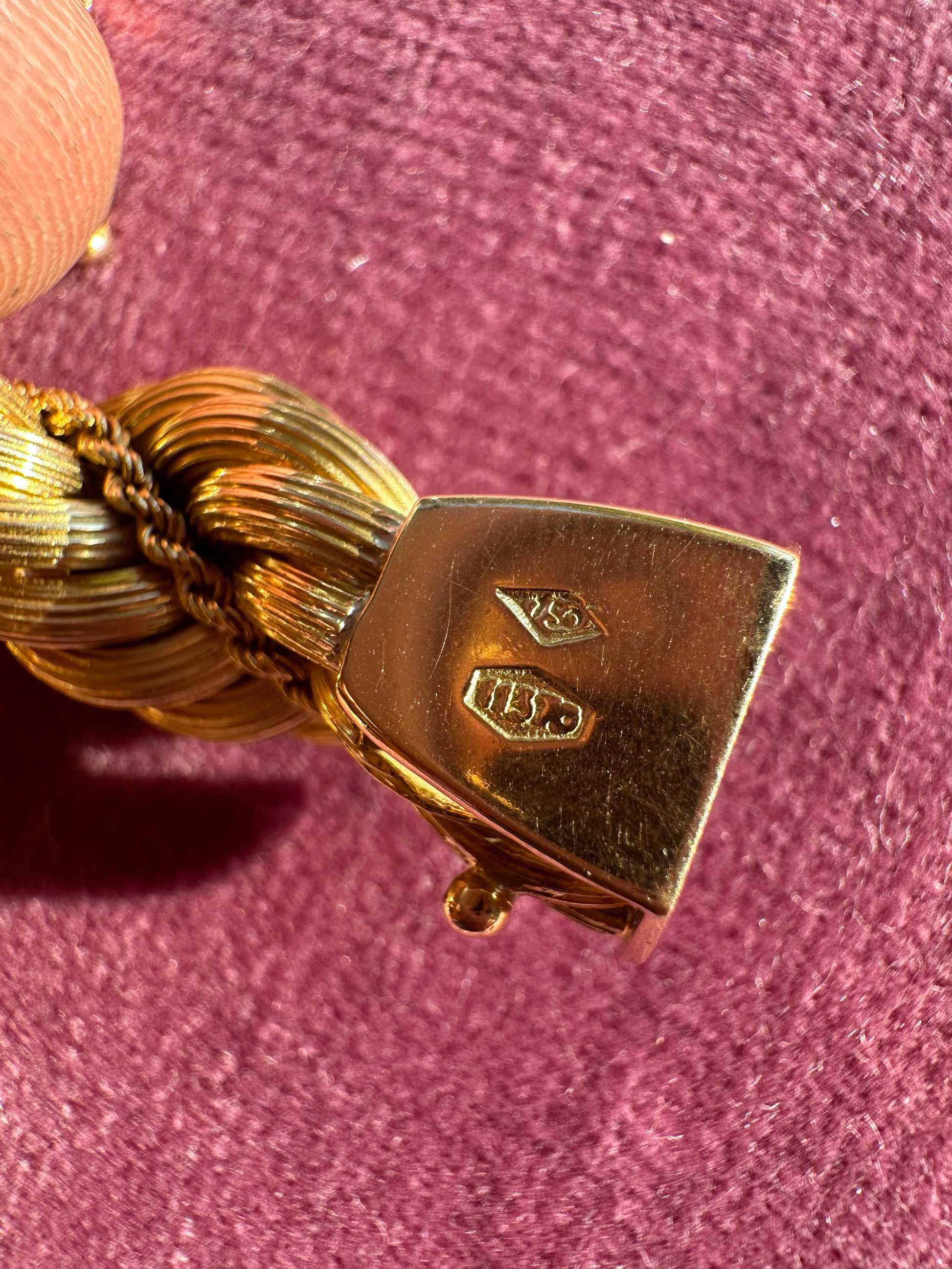 incredible 18k chunky rope bracelet