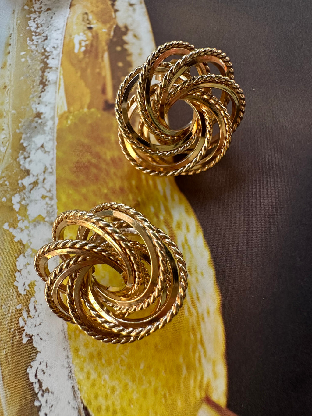 Chunky swirl earrings