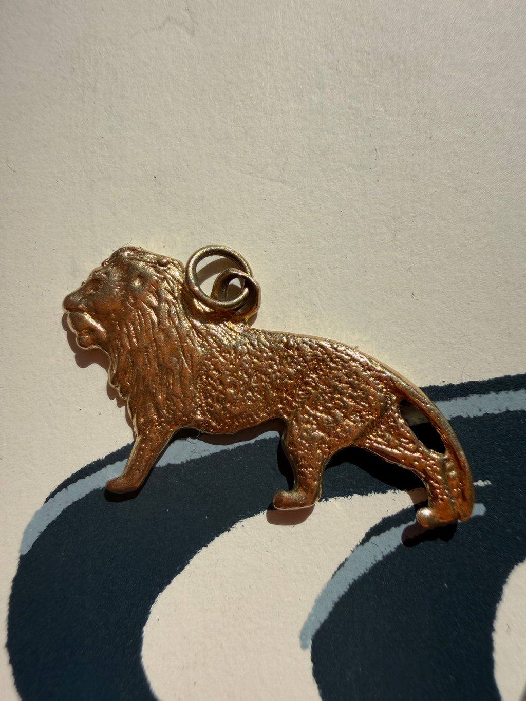 lion, dog + cat, pair of geese