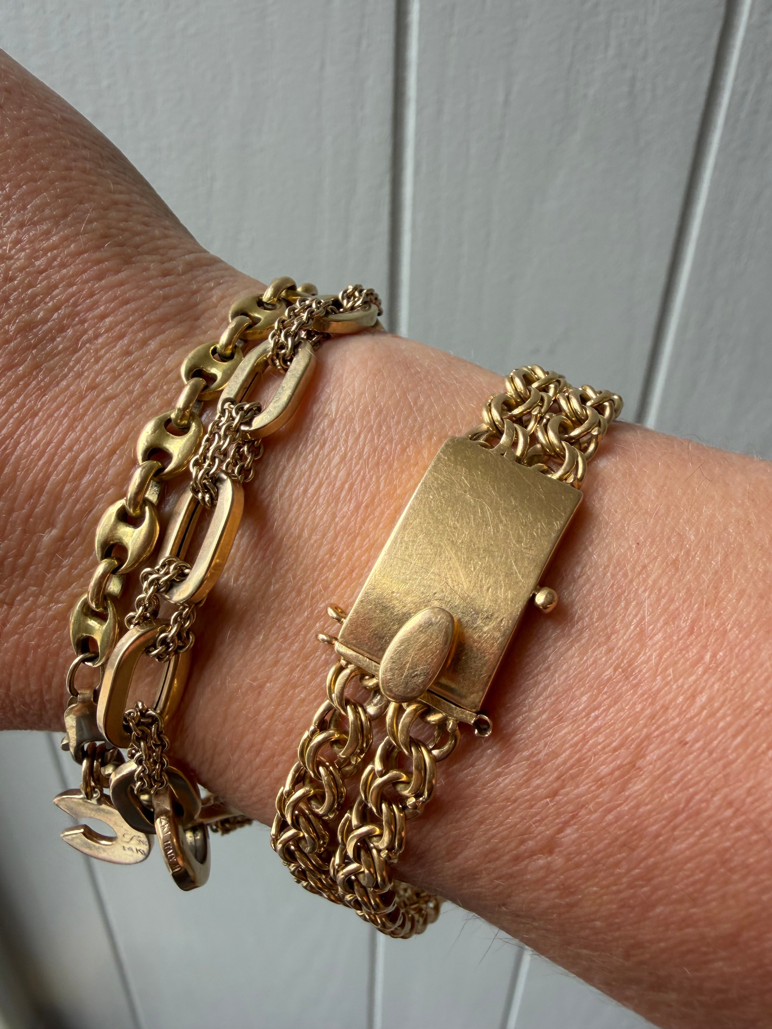 18k gold double link charm bracelet with wide customizable clasp