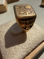 WG signet with phoenix