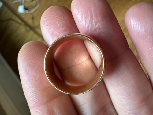 10mm vintage artcarved wide band