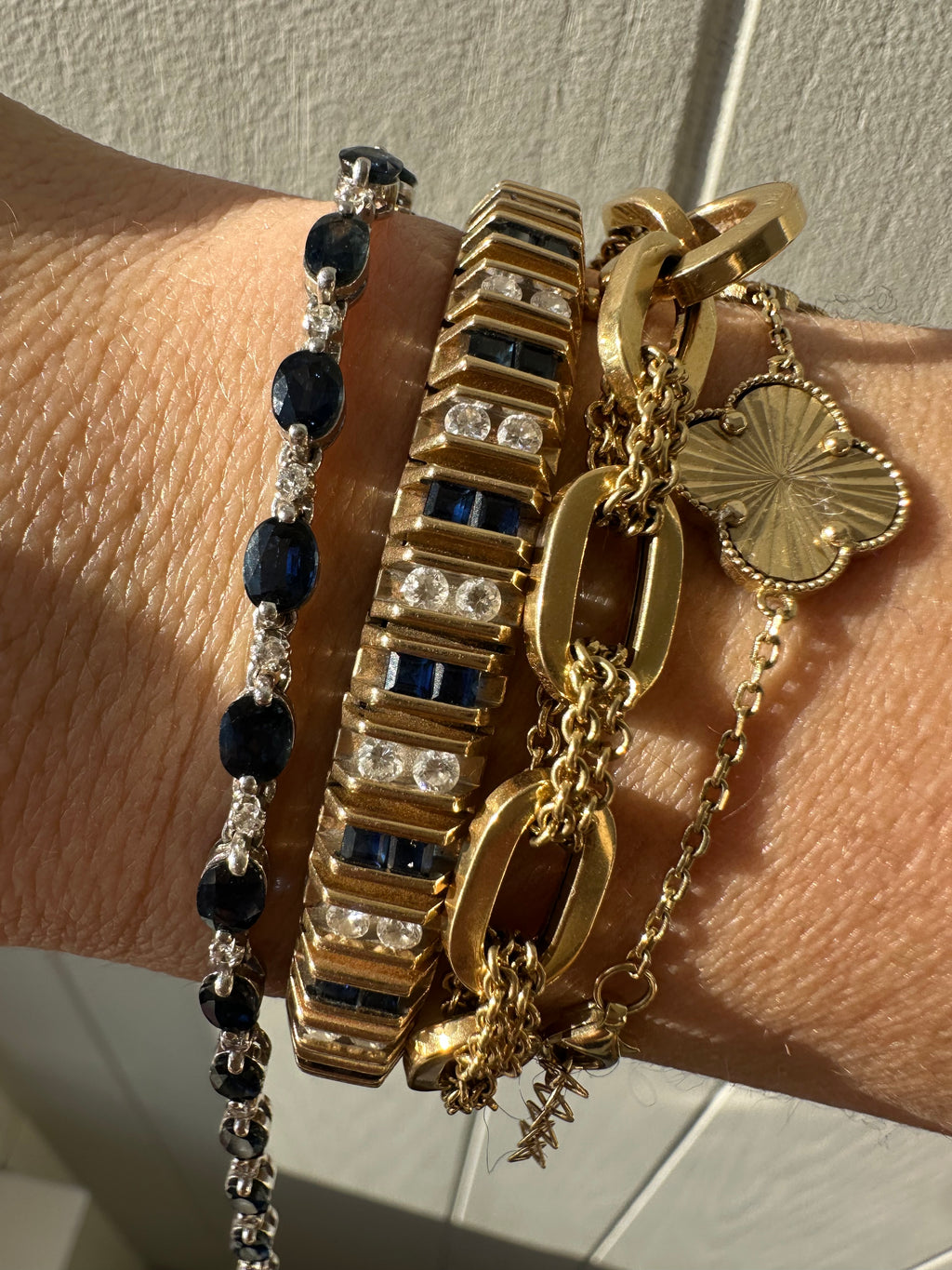 diamond and sapphire tennis bracelet