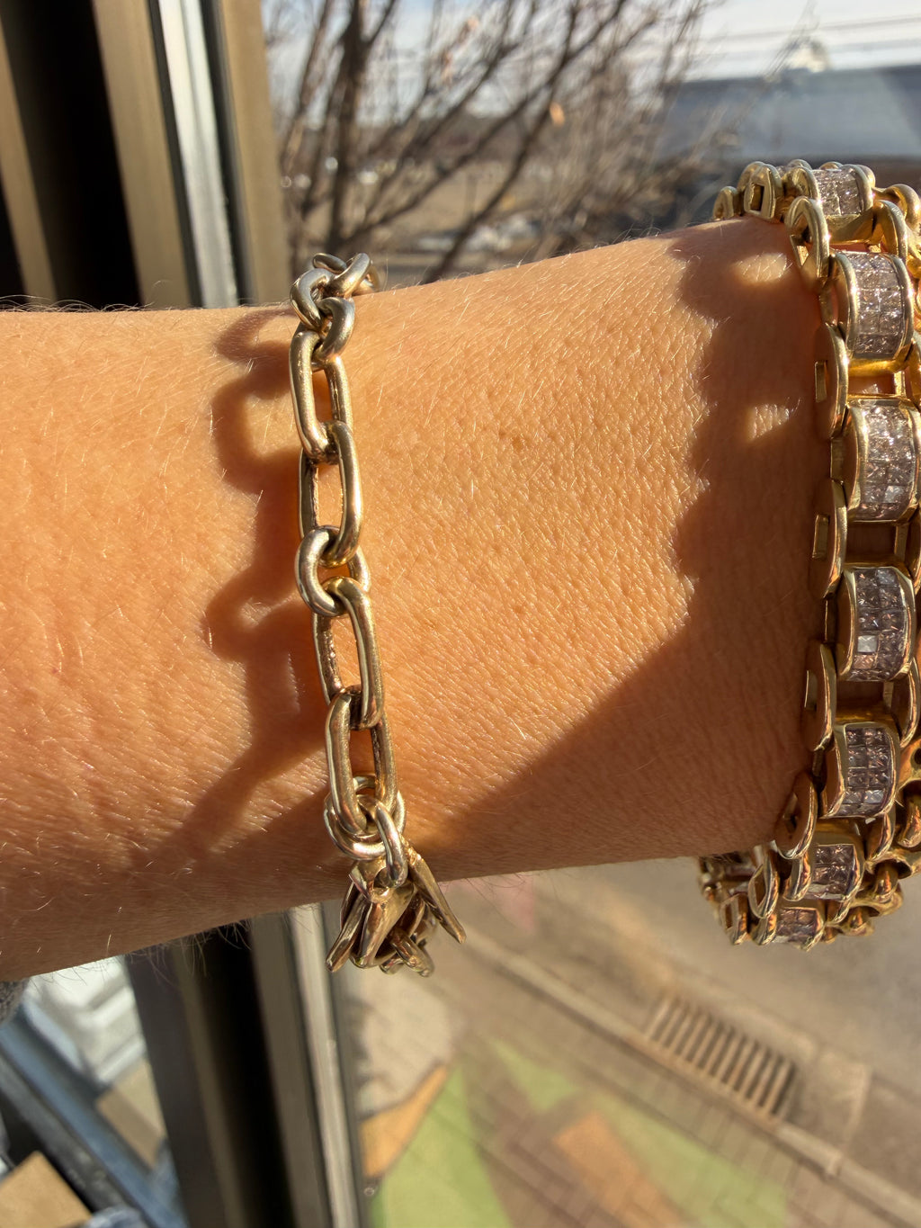 solid oval and round link bracelet