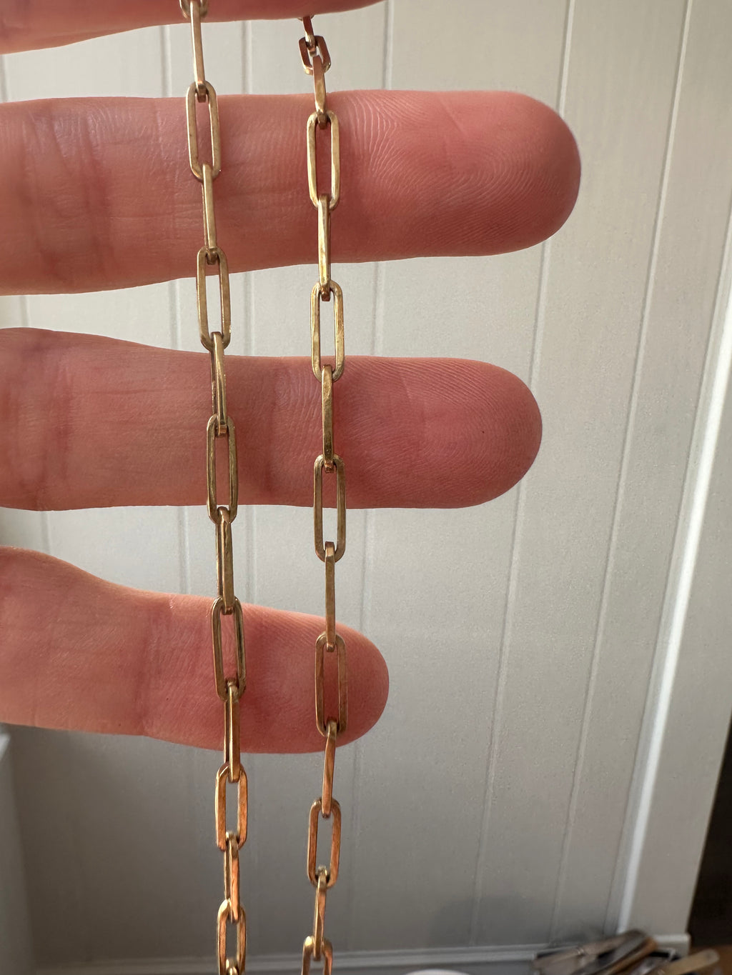 20.5" solid paperclip chain