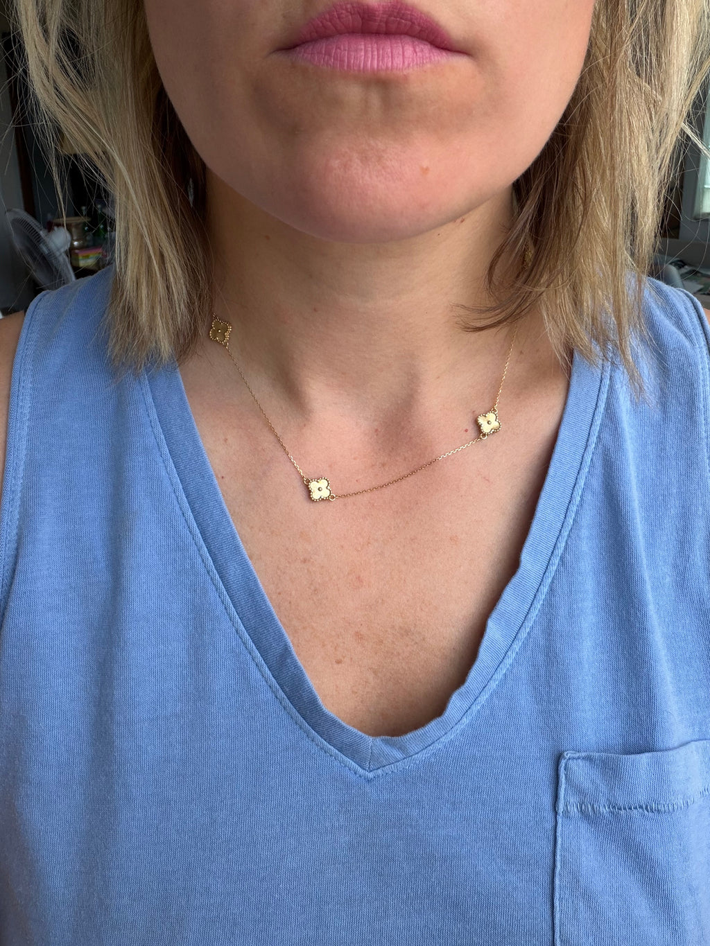 18k gold clover link station chain 16.875-17.875