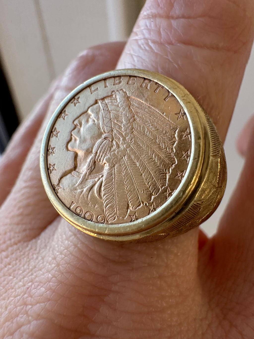 1909 $2.5 Indian Head 18k coin ring