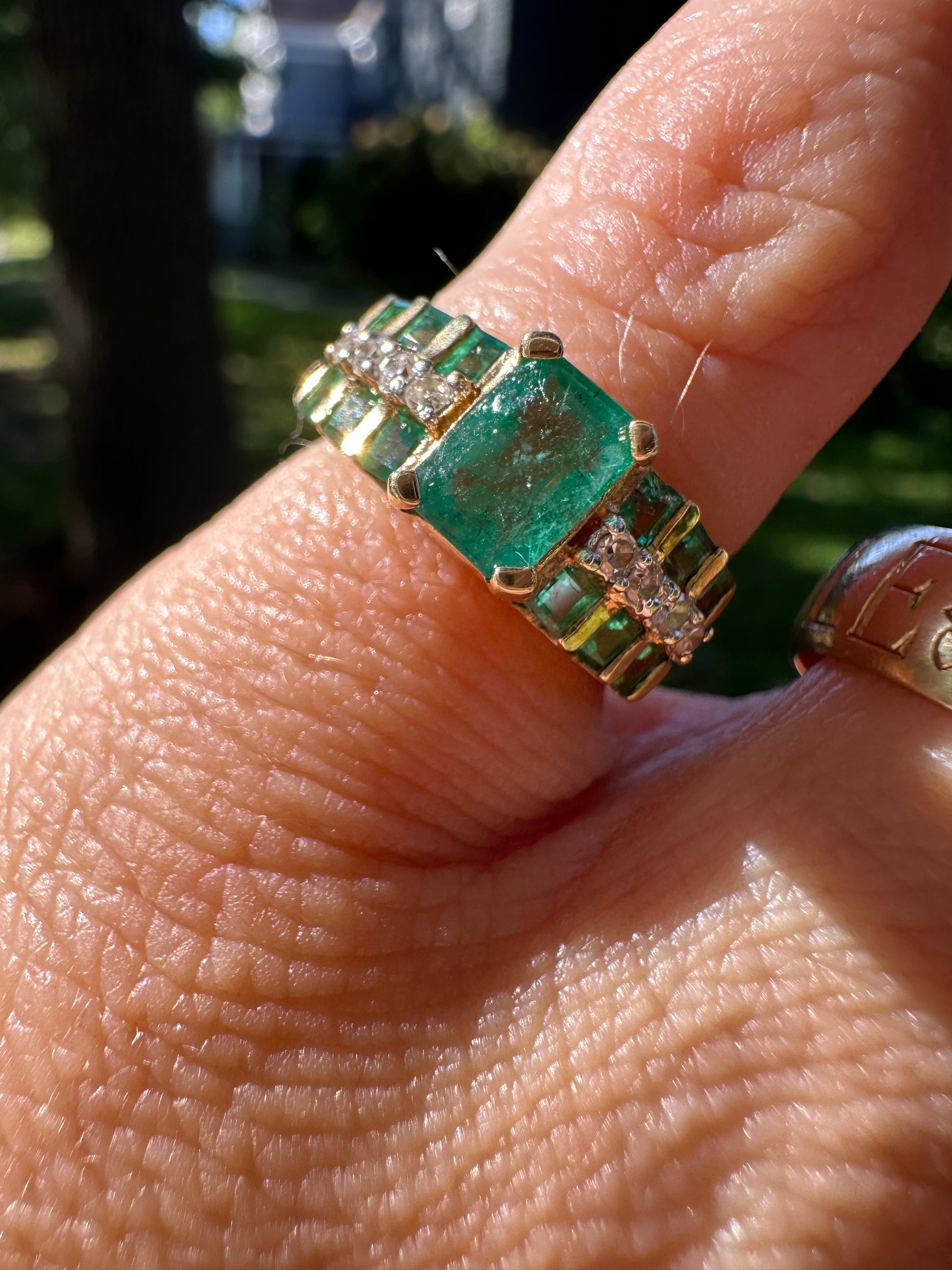 emerald cut emerald ring