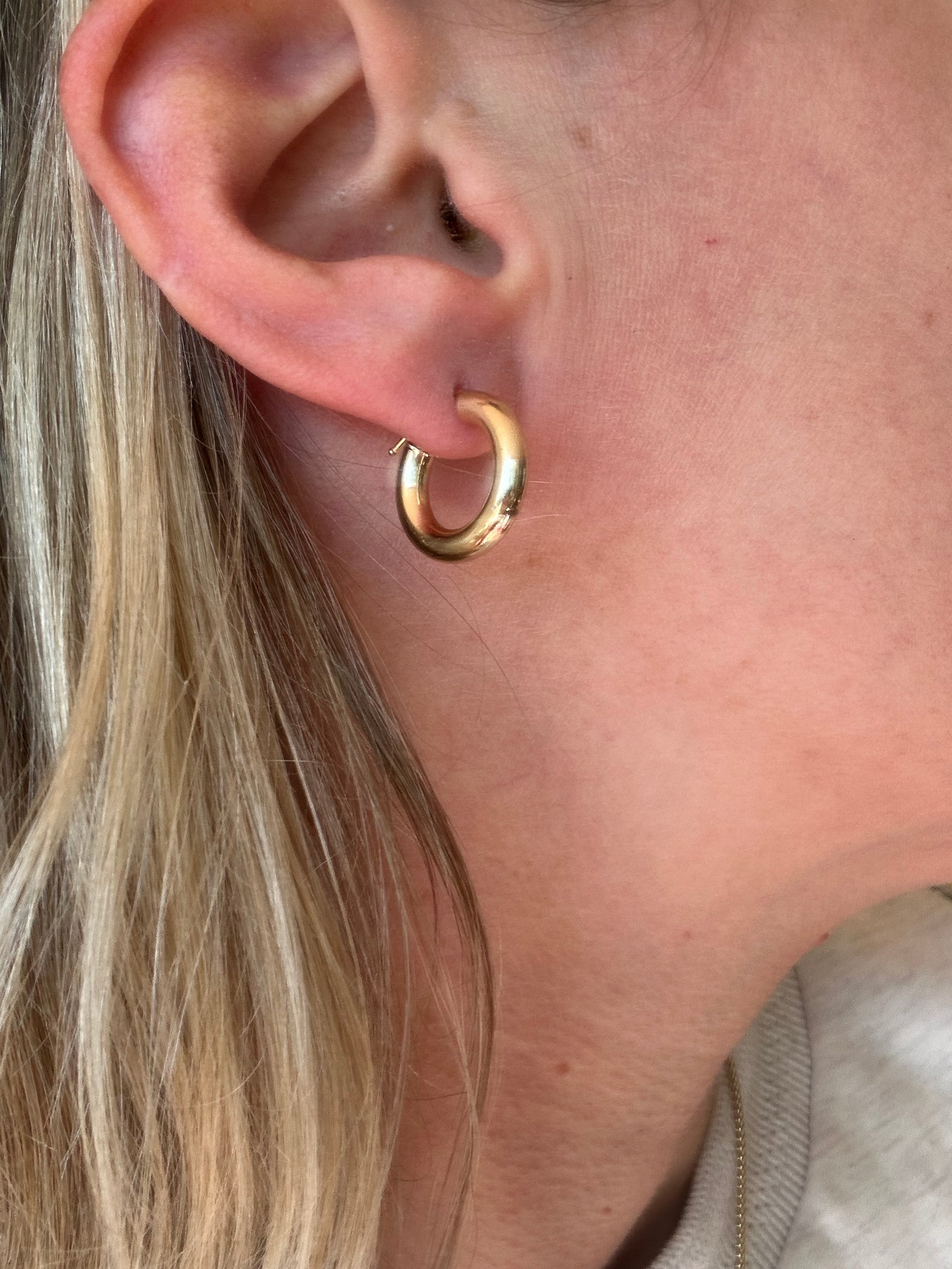 chubby donut hoops