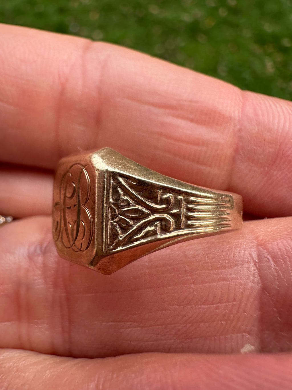 AB signet ring