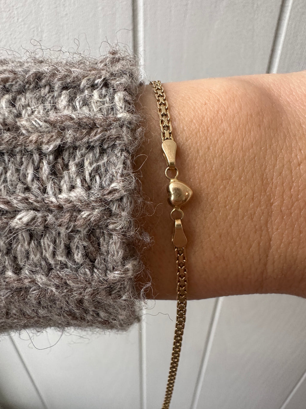 bismark bracelet with puffy heart