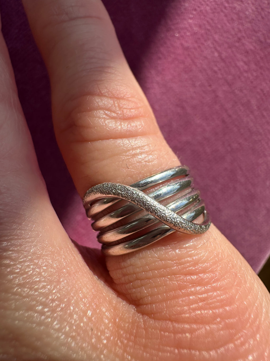 18k white gold multi band