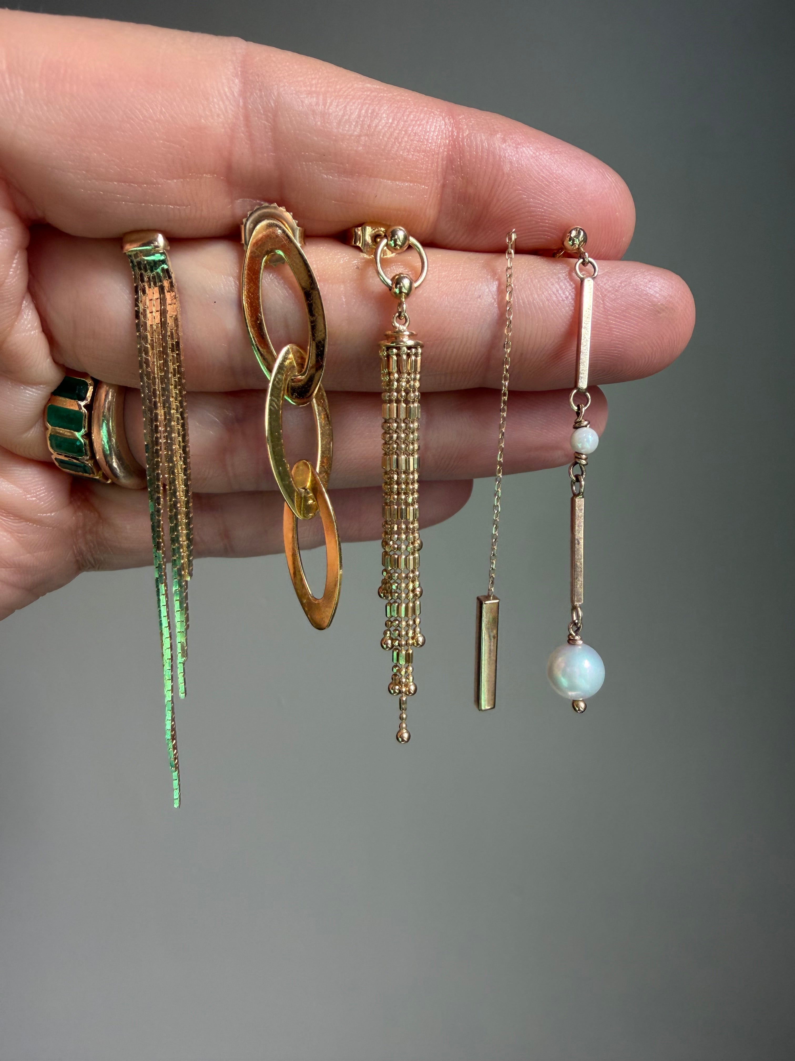 dangle earrings