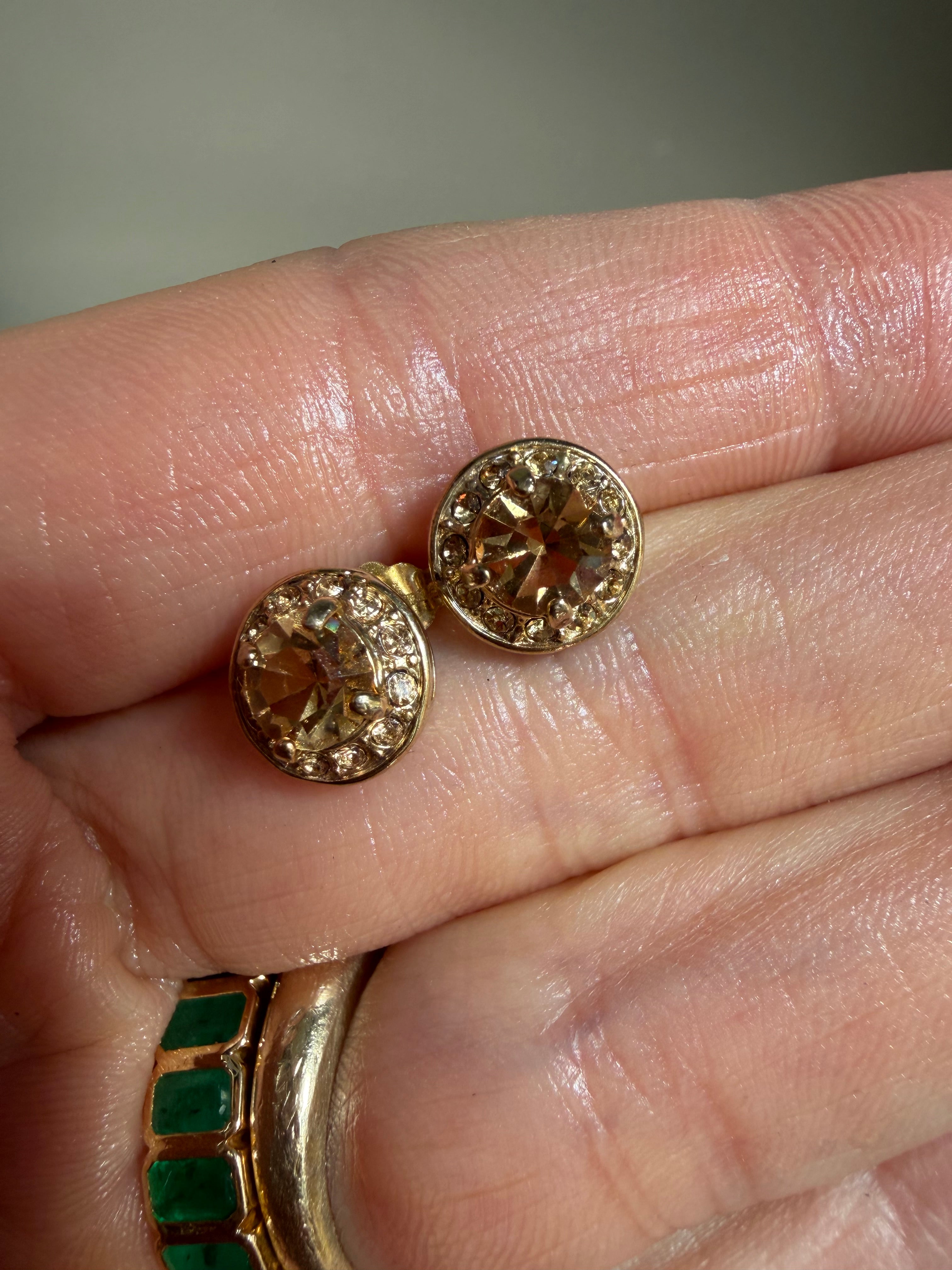 daily earrings