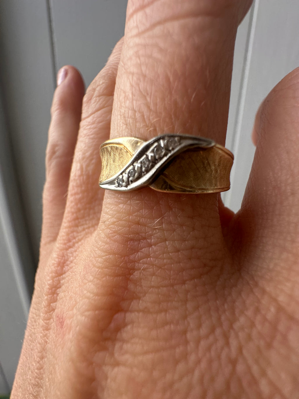 florentine and diamond X band