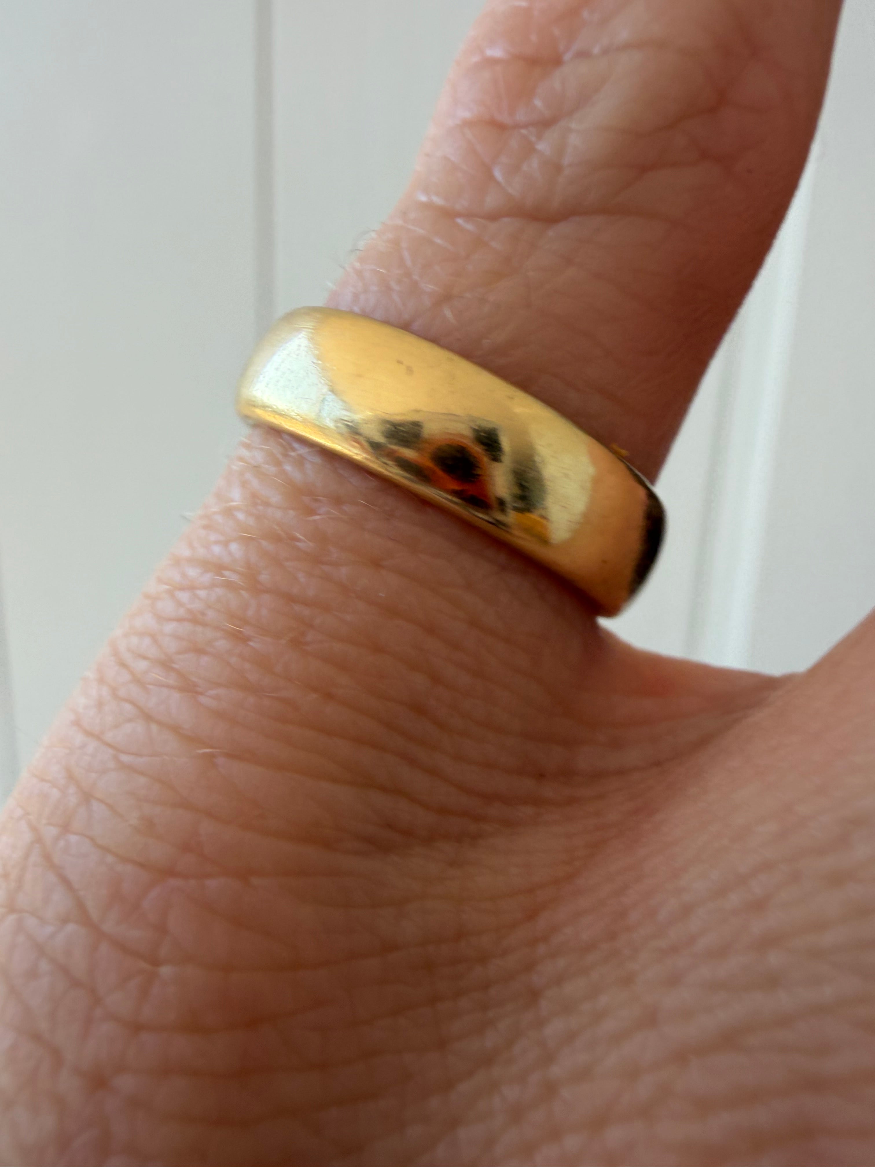 18k comfort fit cigar 5.2nm