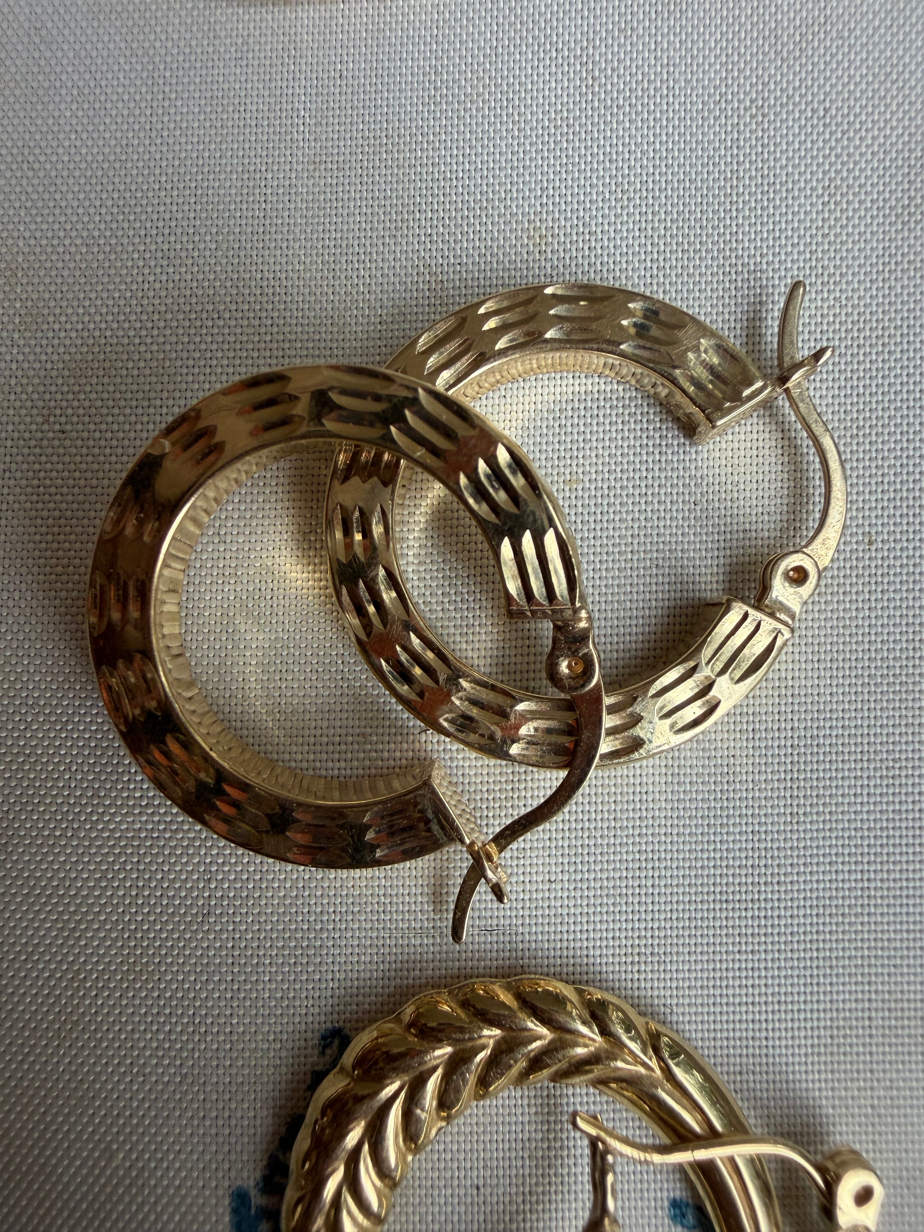 squared edge diamond cut hoop