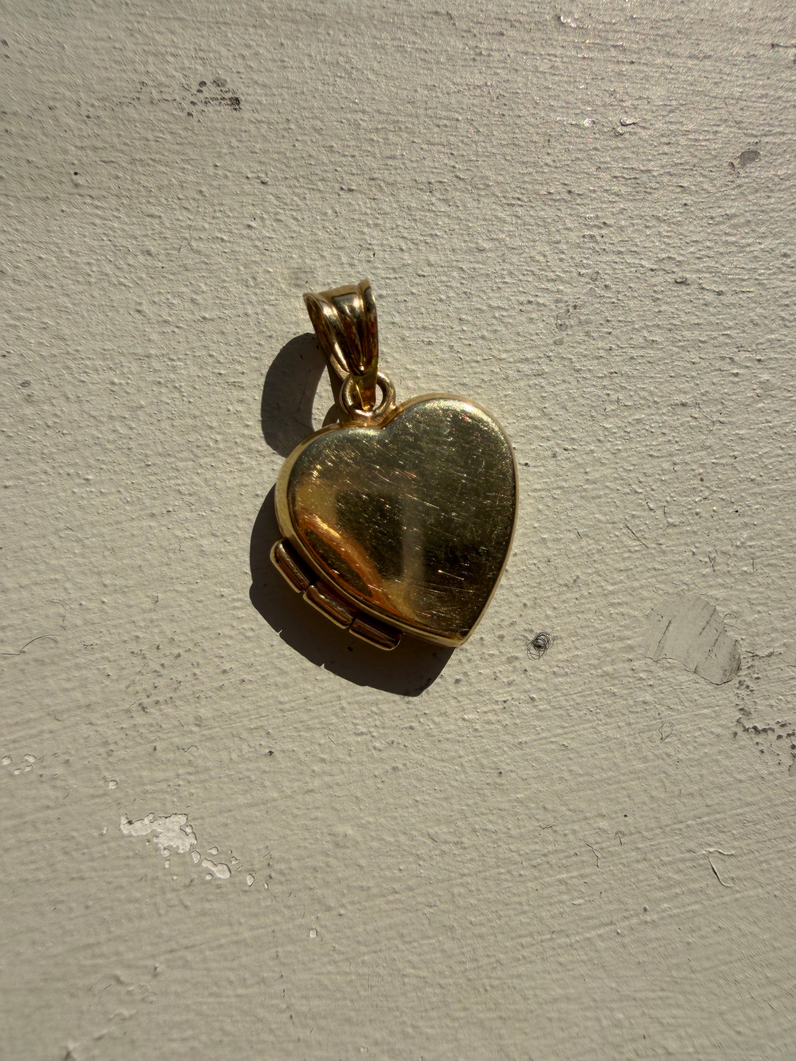 10k gold heart locket