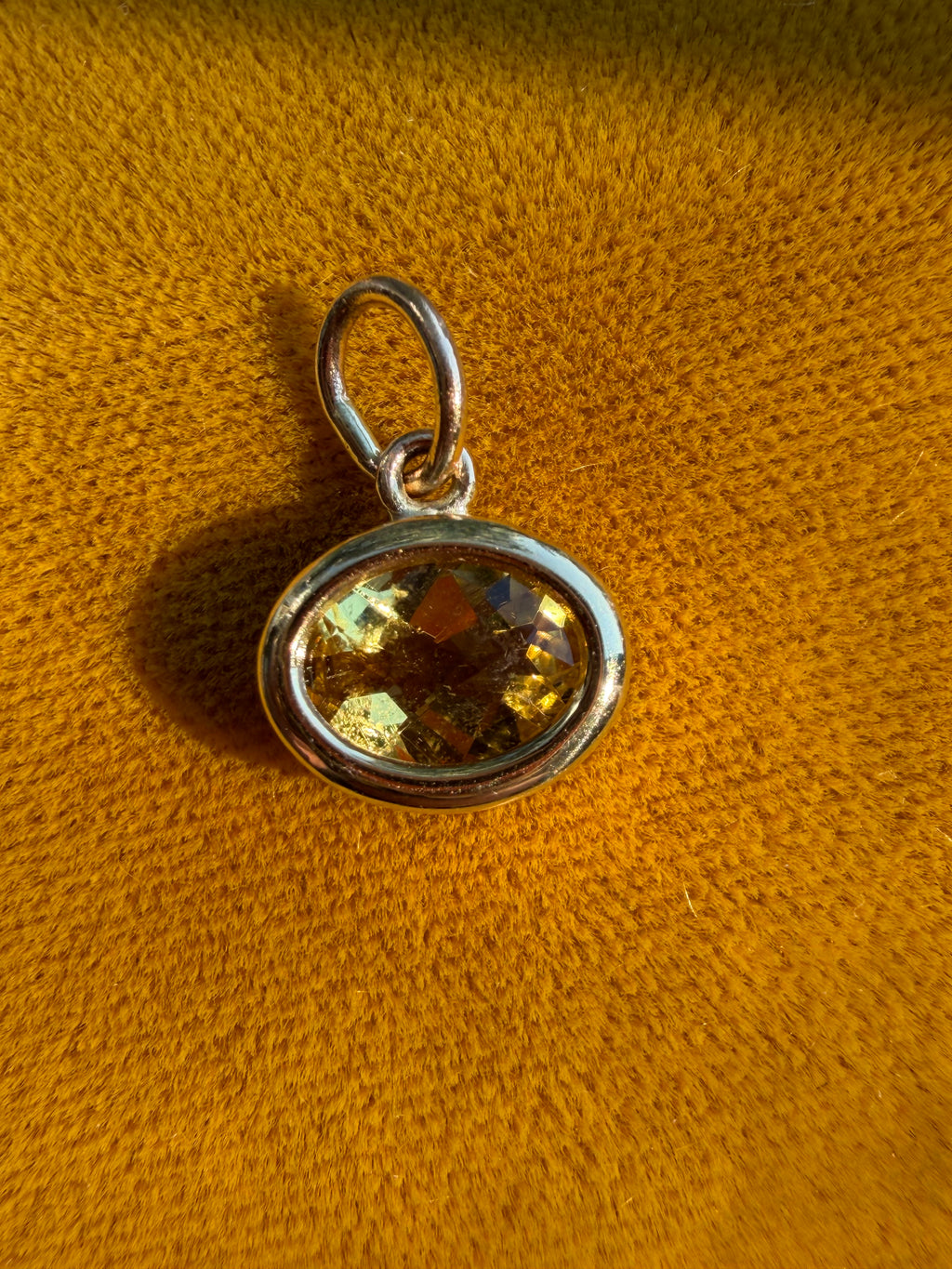 juicy bezel set gum drops