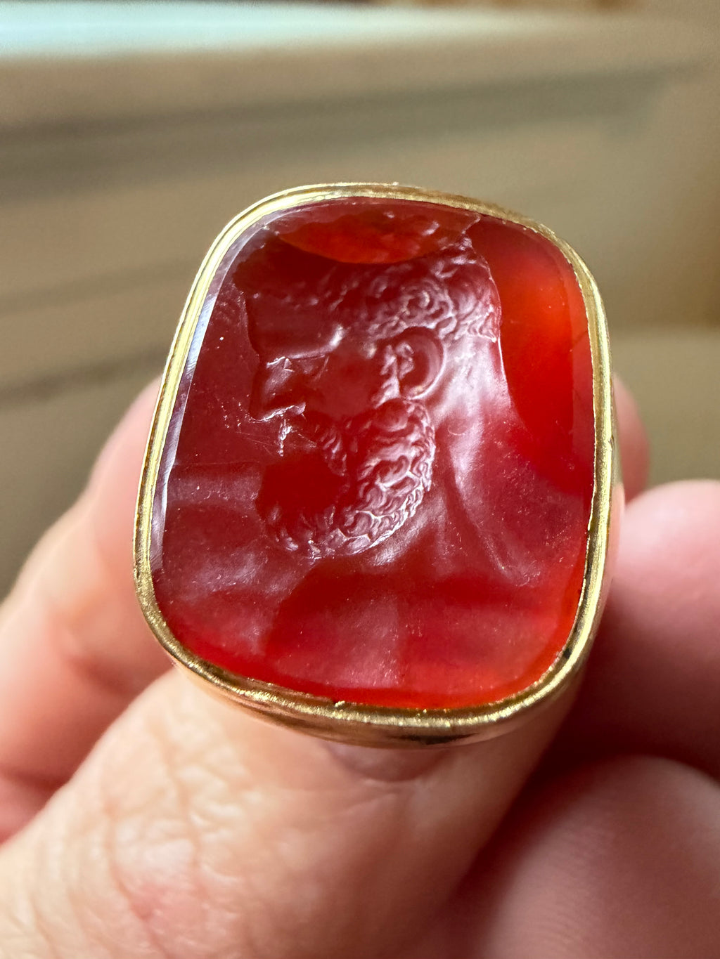 intaglio carnelian set in 18k