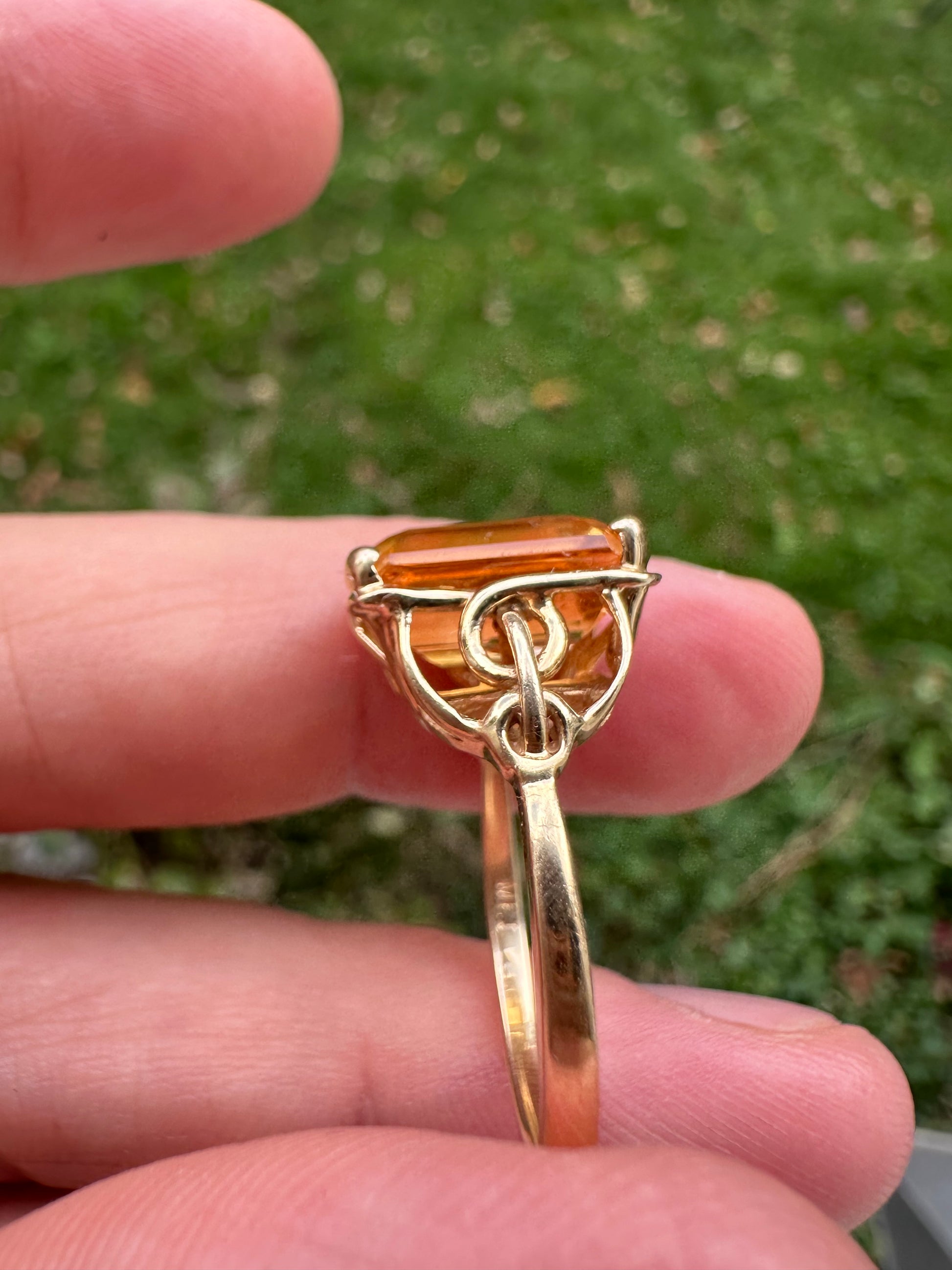 honey citrine ring