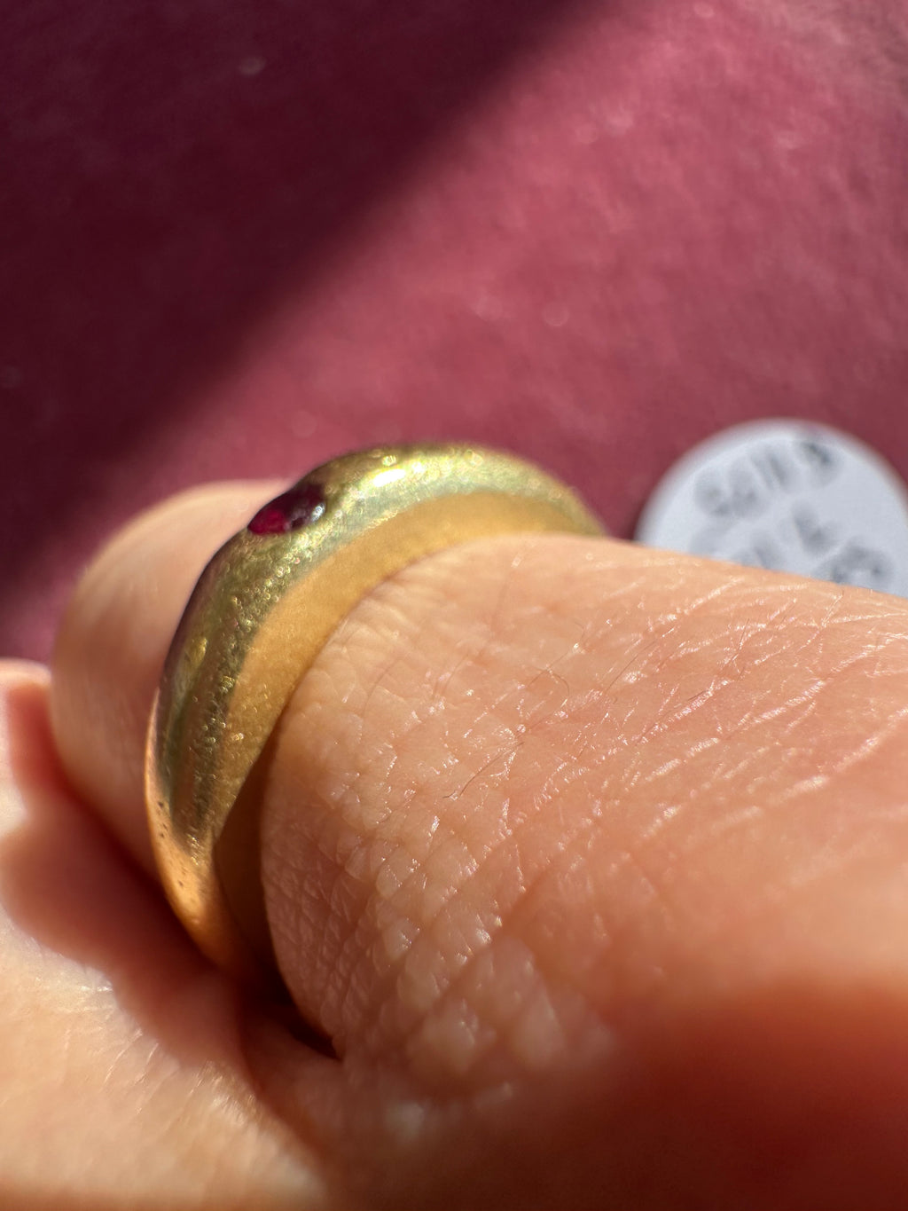 18k gold donut band with ruby