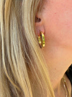 ribbed oval hoops