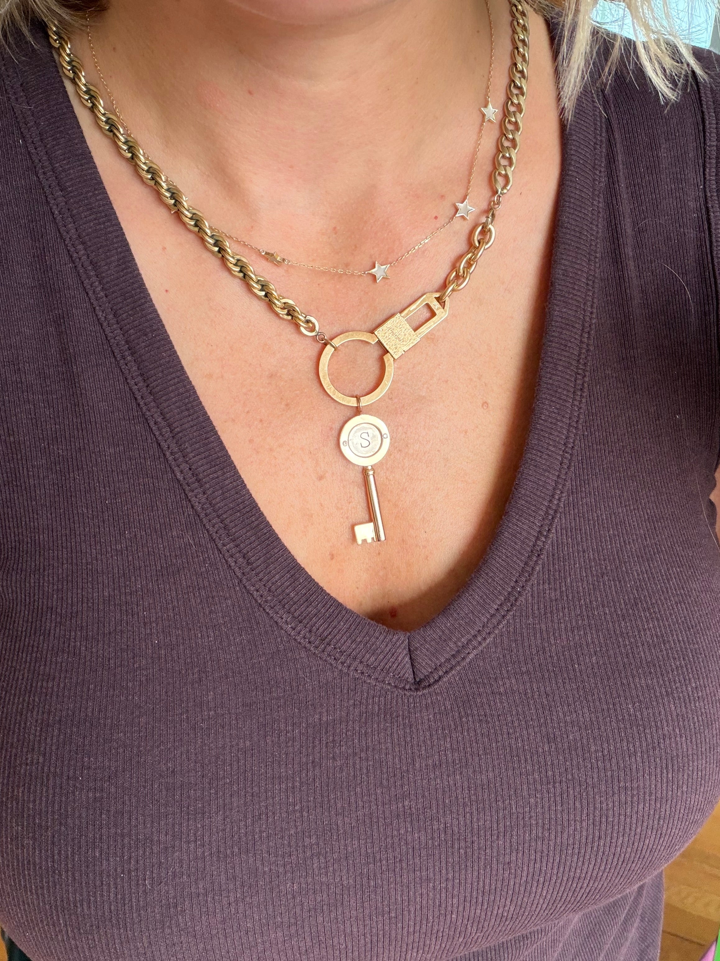 heavy S key with diamonds