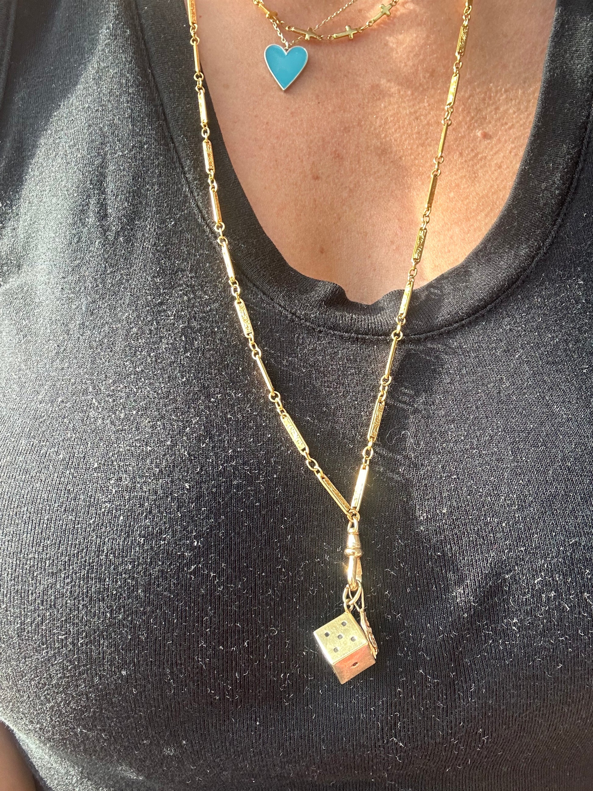 30" long fancy bar chain with dog clip