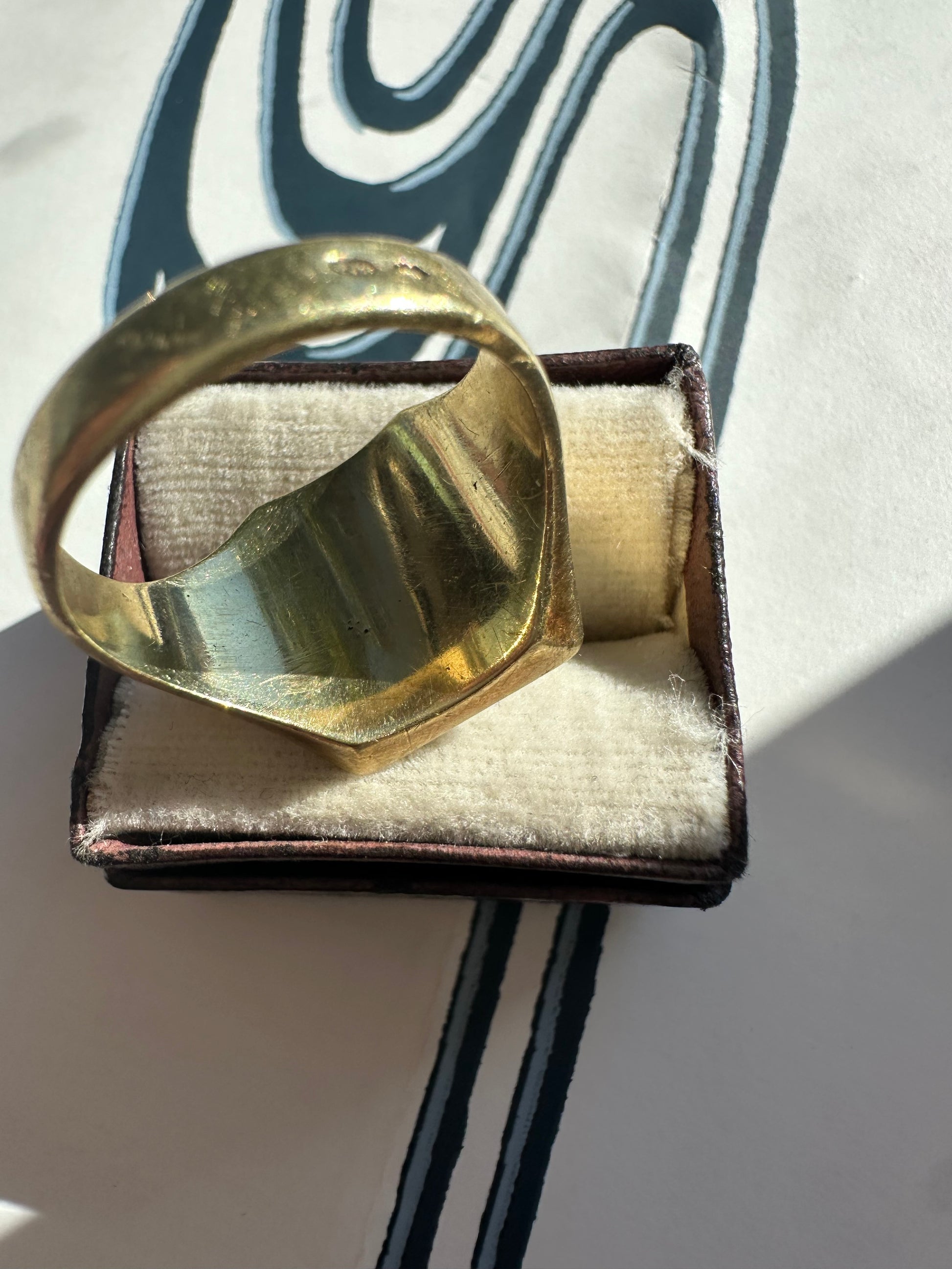vintage carnelian signet style ring