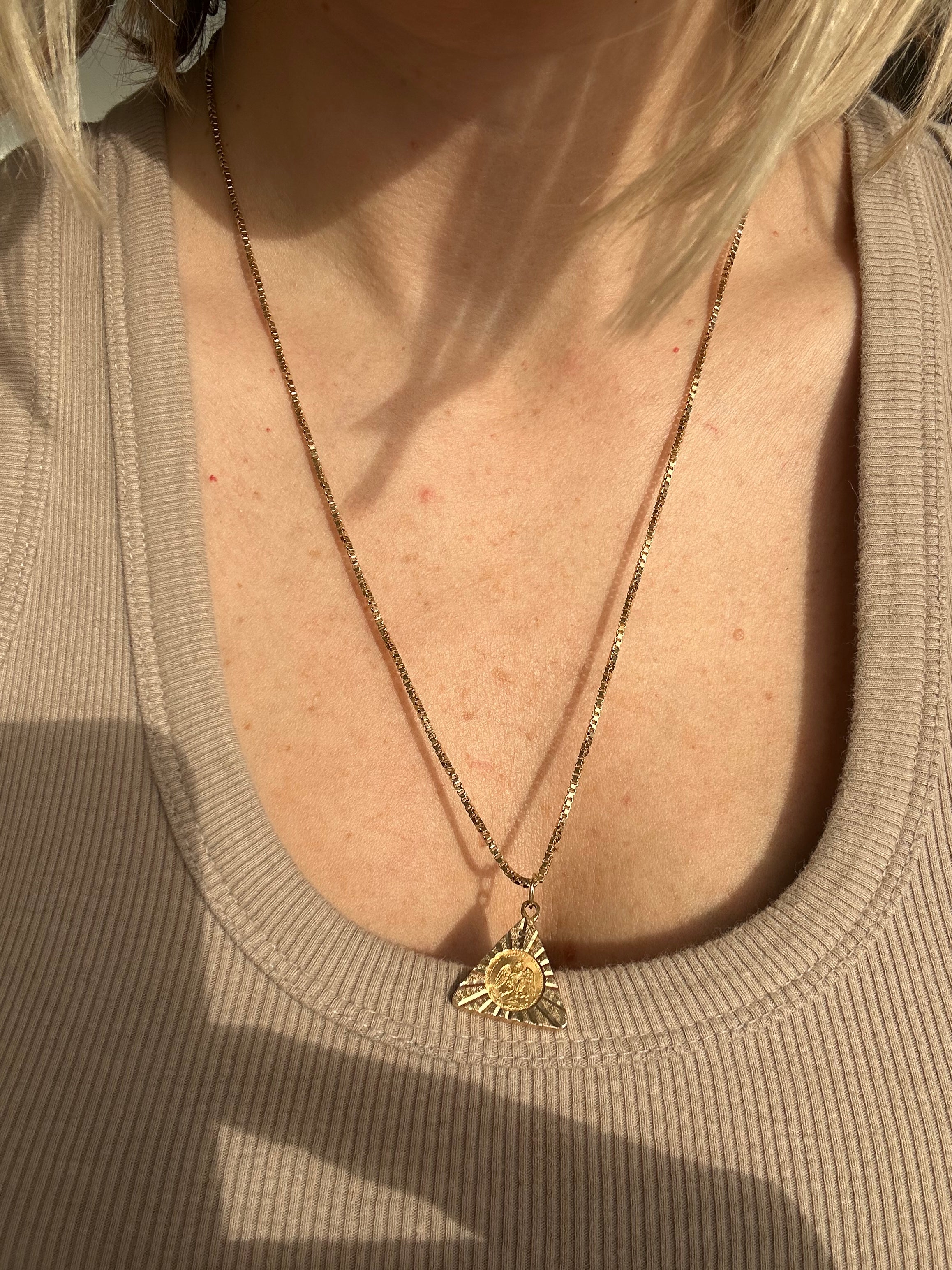 24” box chain