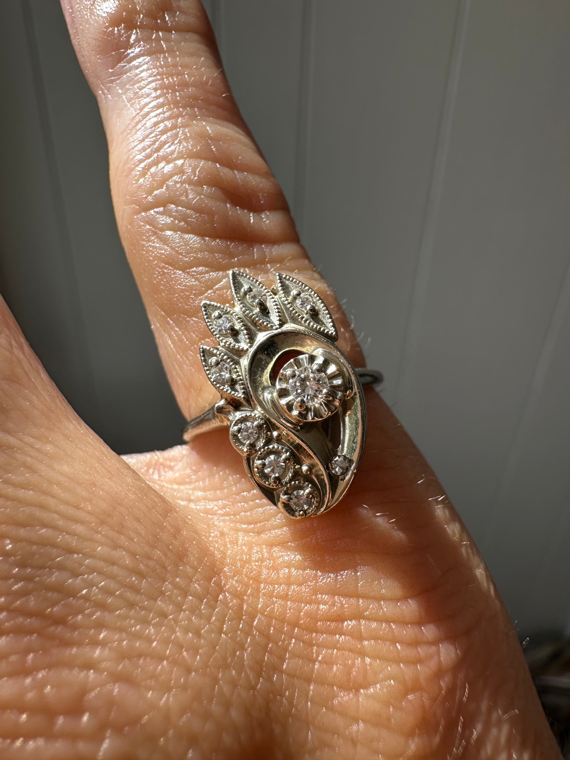 art deco white gold cocktail ring
