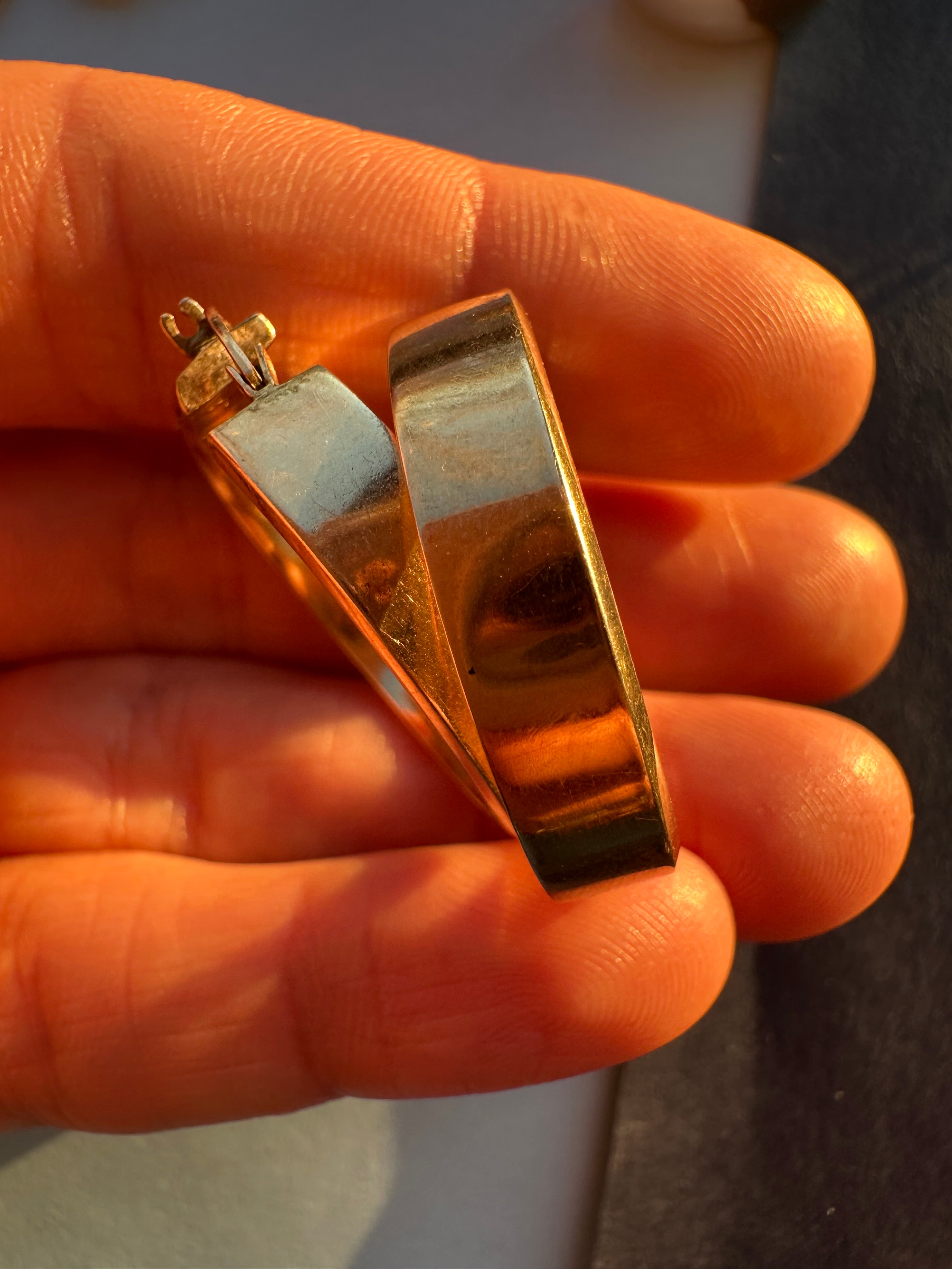 square edge hoops 1.1”