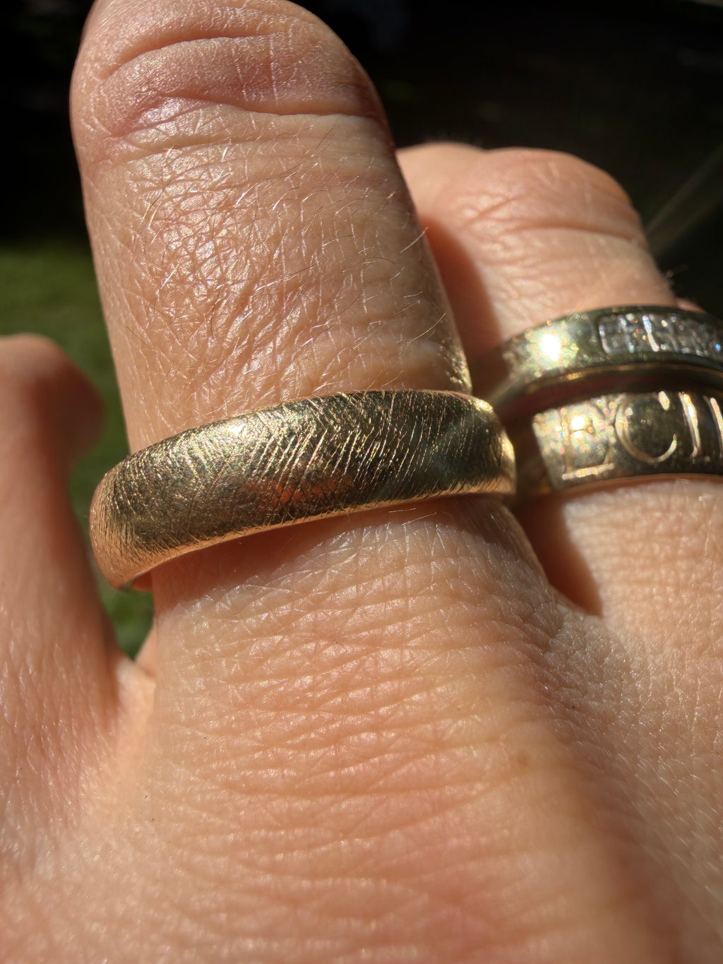 comfort fit florentine finish band